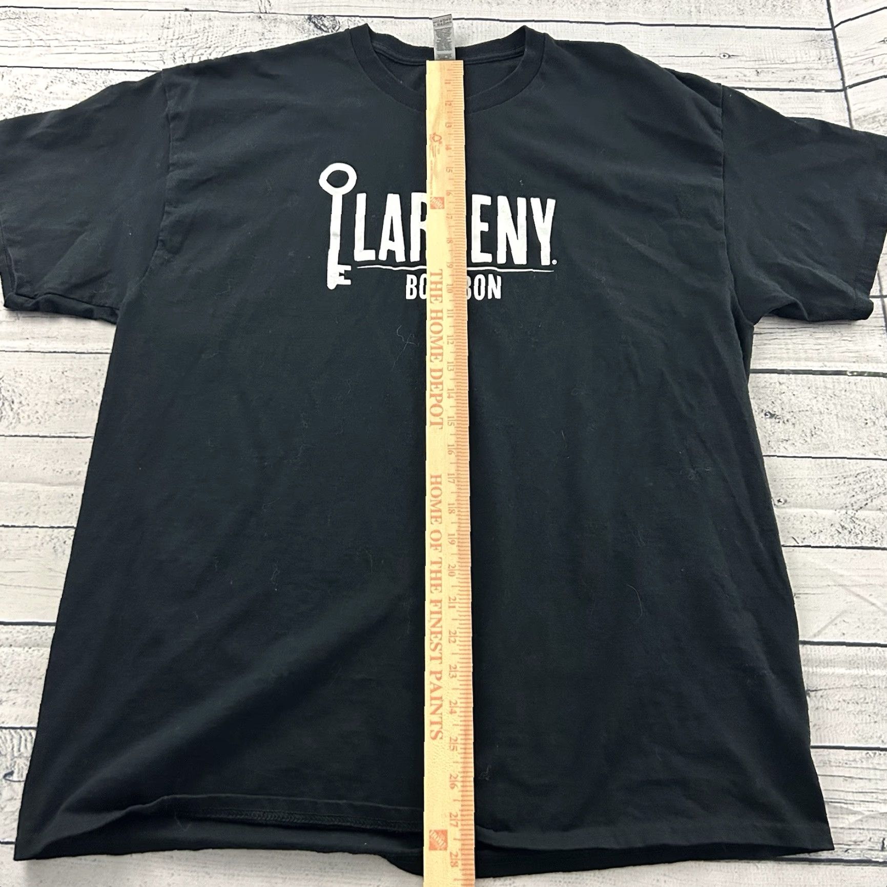 Vintage Larceny Bourbon T-Shirt Men XL Black Short Sleeve Shirt Mens XL Black Size US XL / EU 56 / 4 - 2 Thumbnail