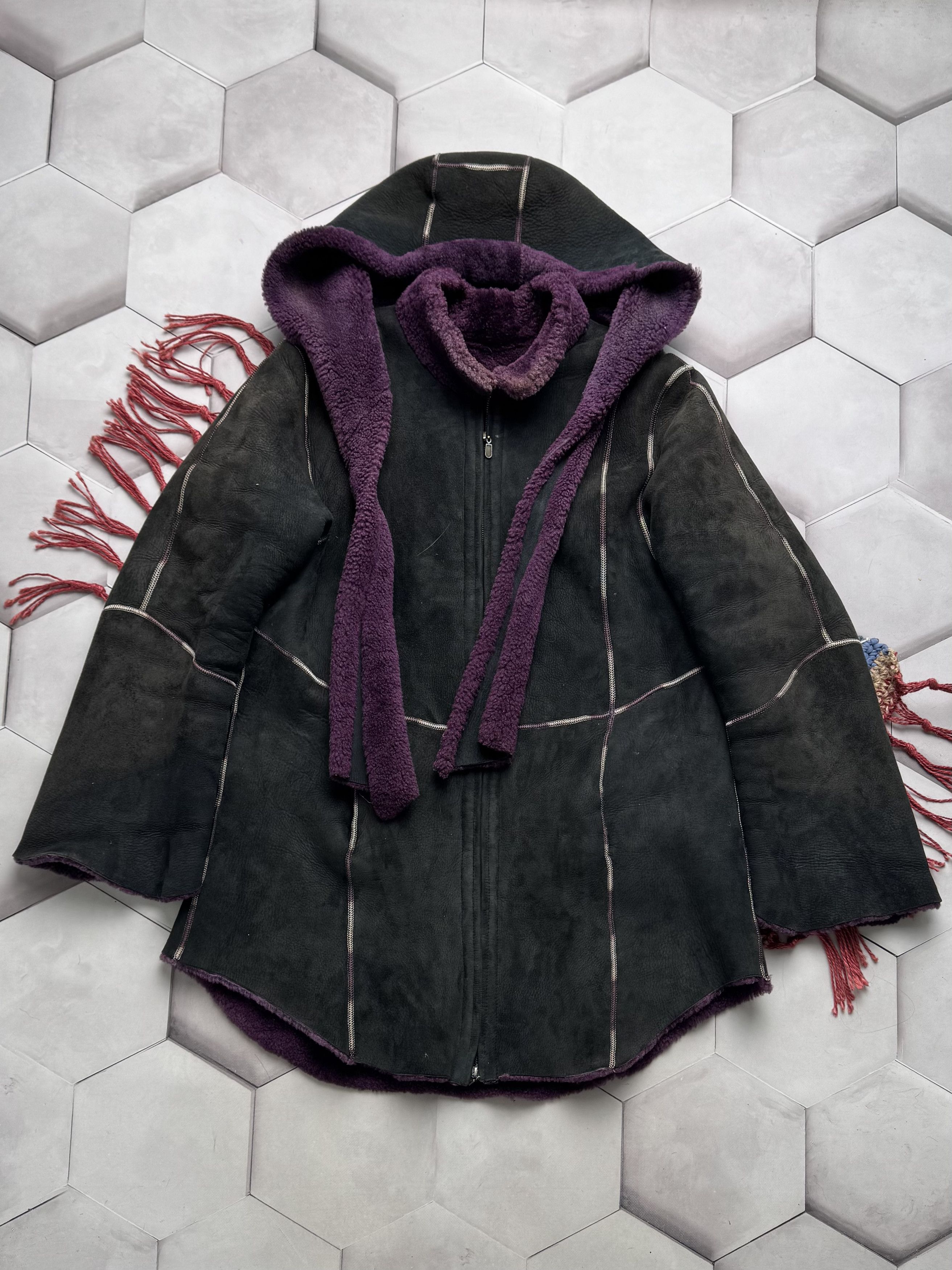 Vintage Vintage Real Sheepskin Coat (E4) Size M / US 6-8 / IT 42-44 - 1 Thumbnail