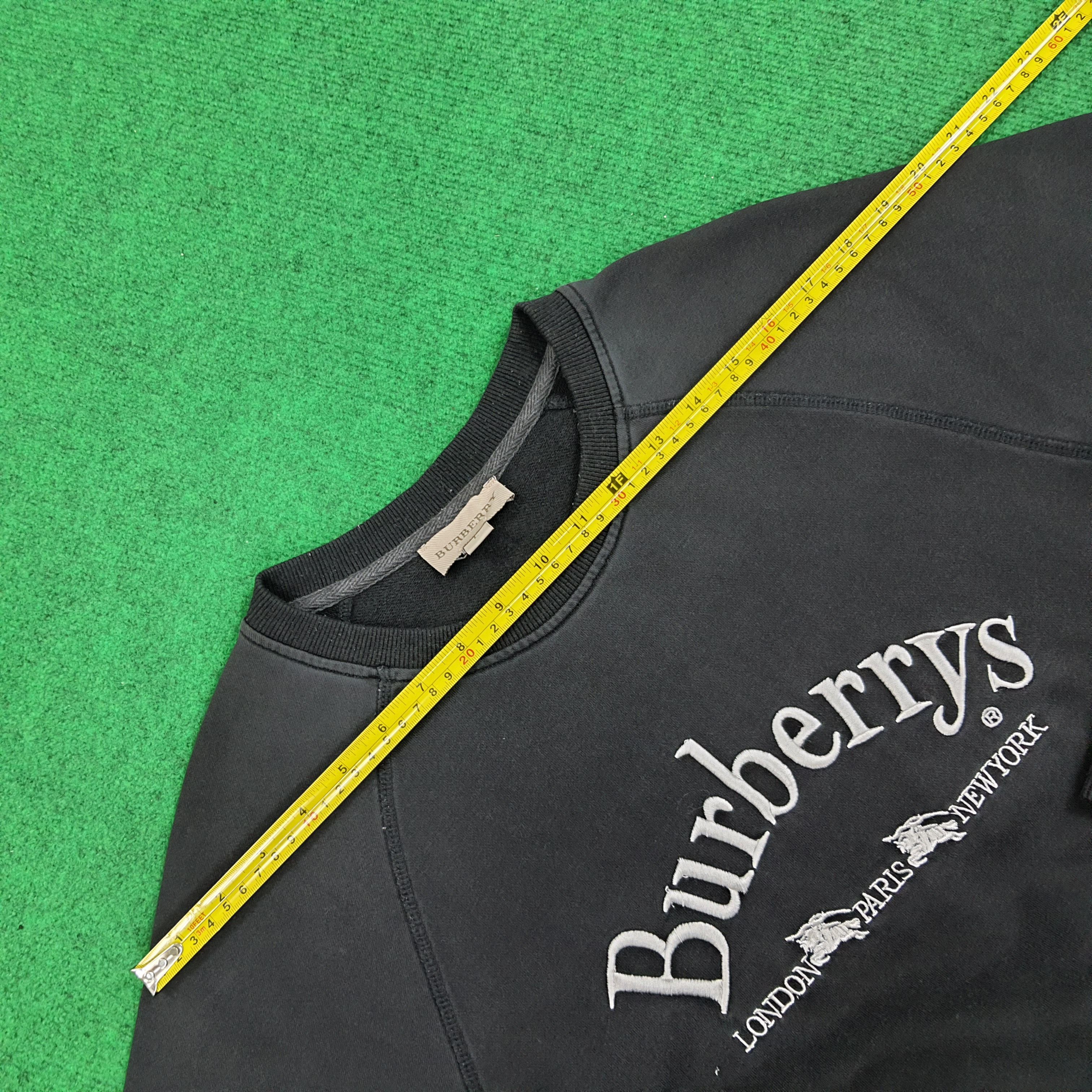 Burberry × Vintage Vintage Burberry London Paris NewYork Embroidery Sweatshirt Size US S / EU 44-46 / 1 - 8 Thumbnail