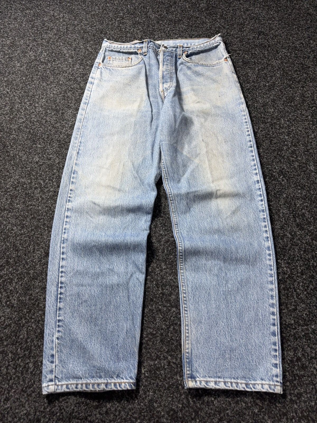 Levi's Vintage Clothing Vintage 90s Levi's 618 Relaxed Straight Light Wash Jeans Size US 32 / EU 48 - 1 Thumbnail