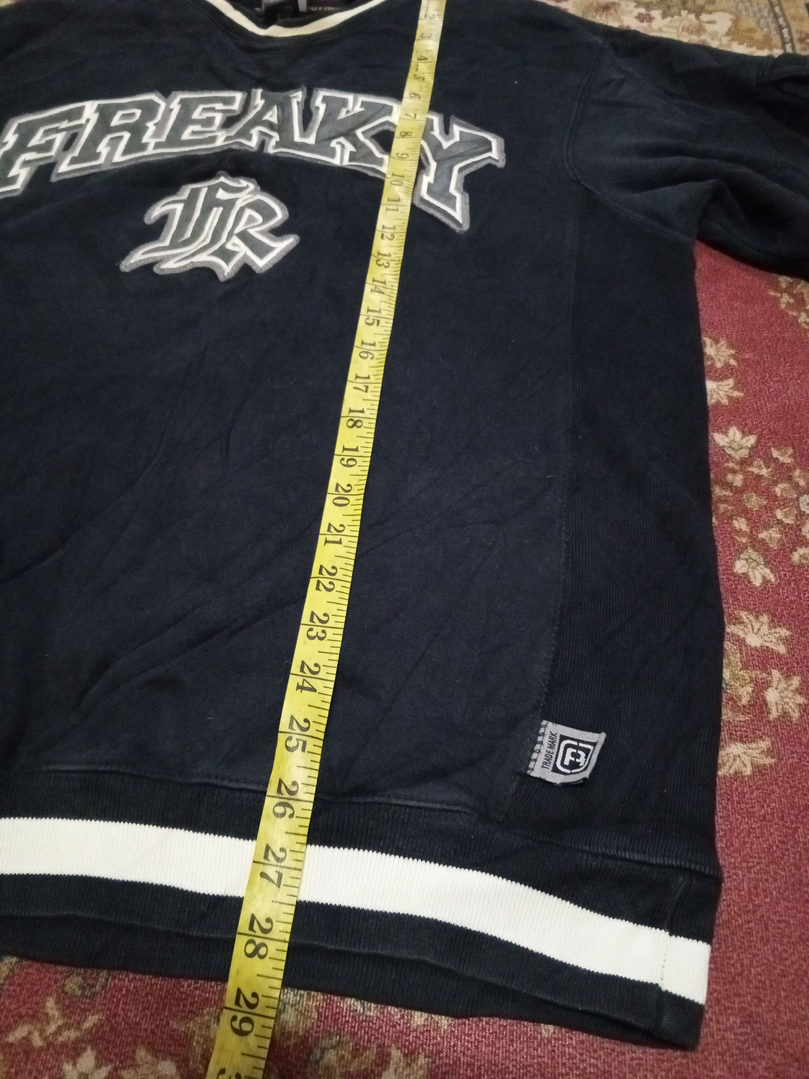 JNCO FREAKY SWEATSHIRT Y2K VINTAGE LOGO APPEARS RARE Size US XL / EU 56 / 4 - 11 Thumbnail