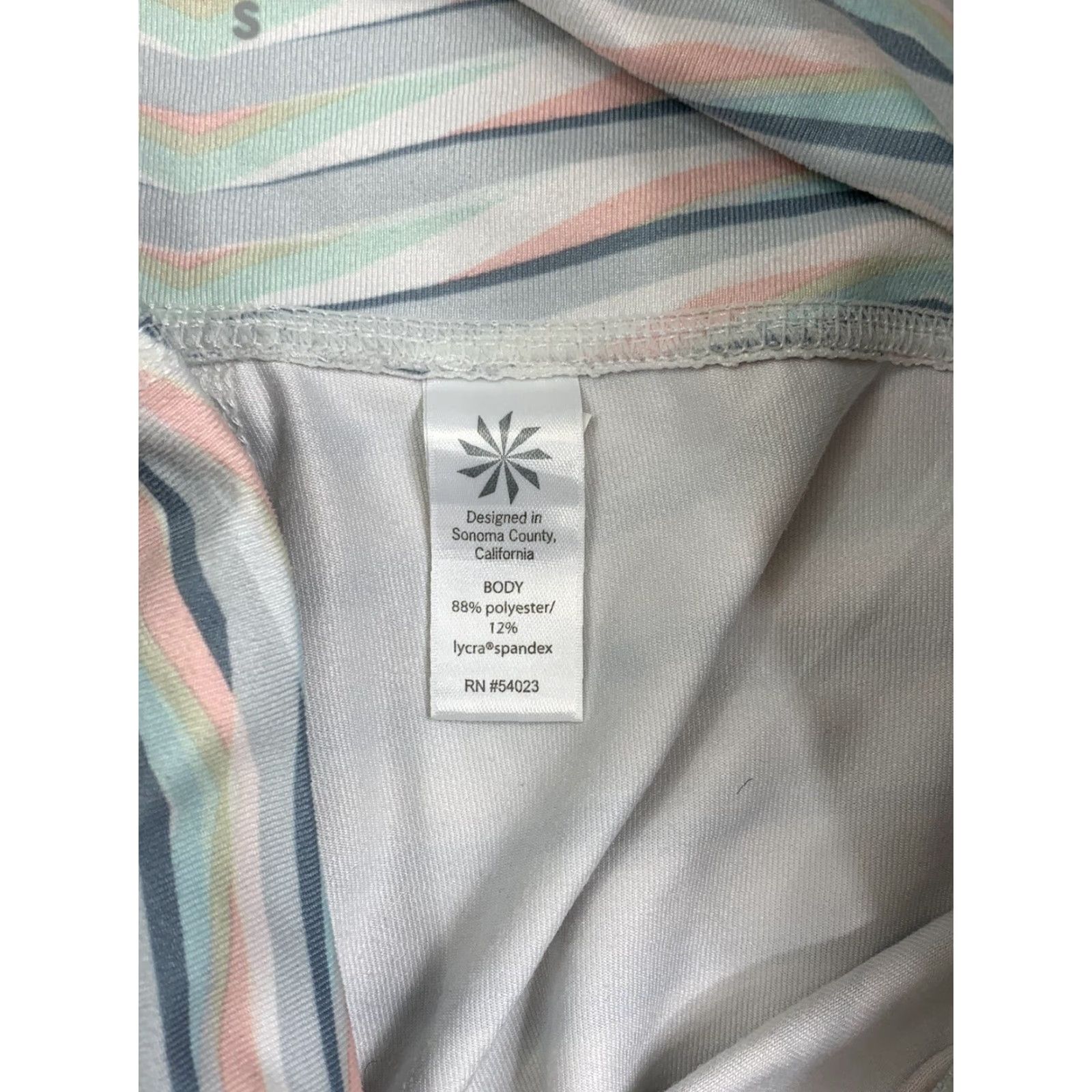 Athleta Athleta Capri Leggings S Multicolor Athleisure Yoga Cross Training Womens Size 28" / US 6 / IT 42 - 4 Thumbnail