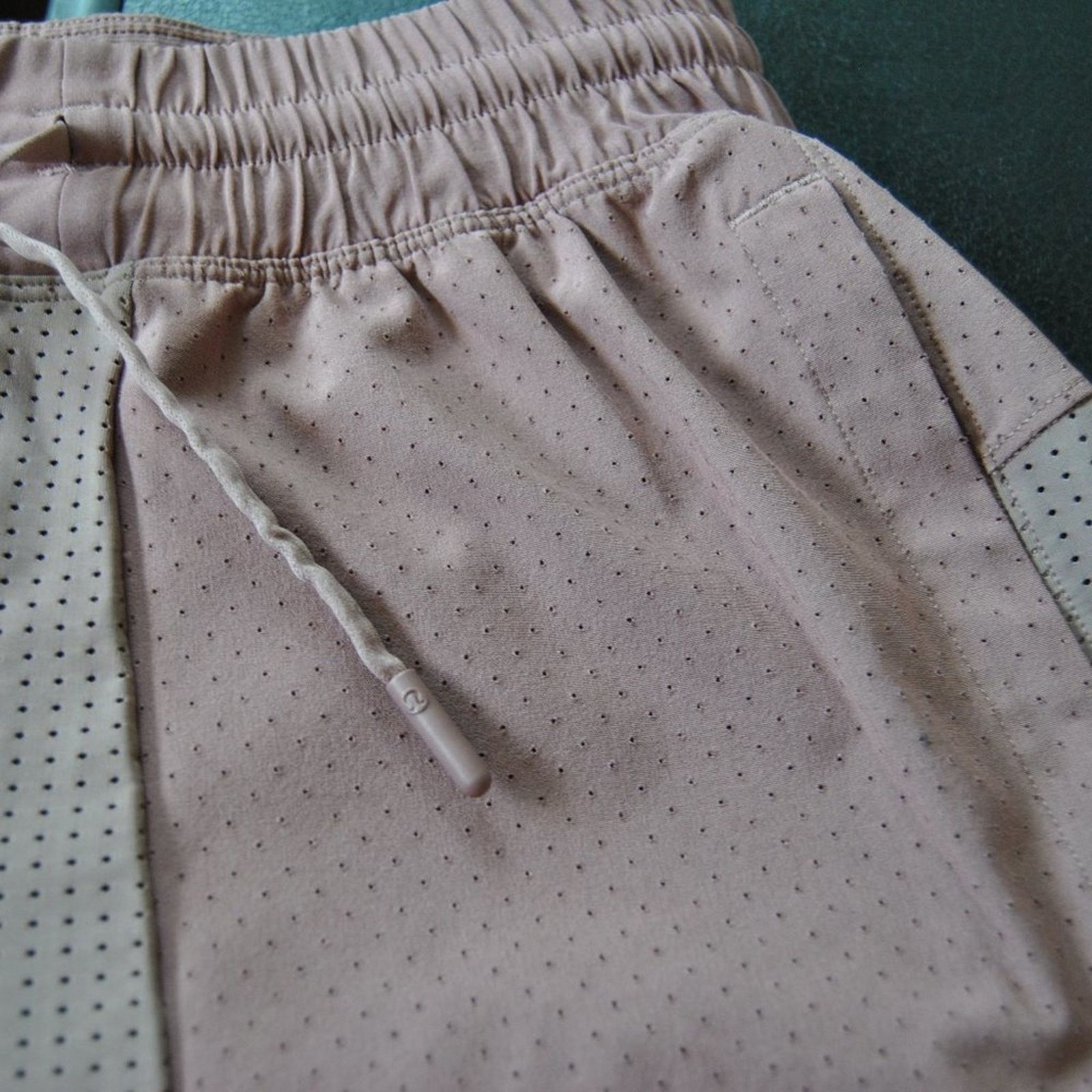 Lululemon Lululemon Small Step Back Jump Mesh Athletic Short Size US 28 / EU 44 - 4 Thumbnail