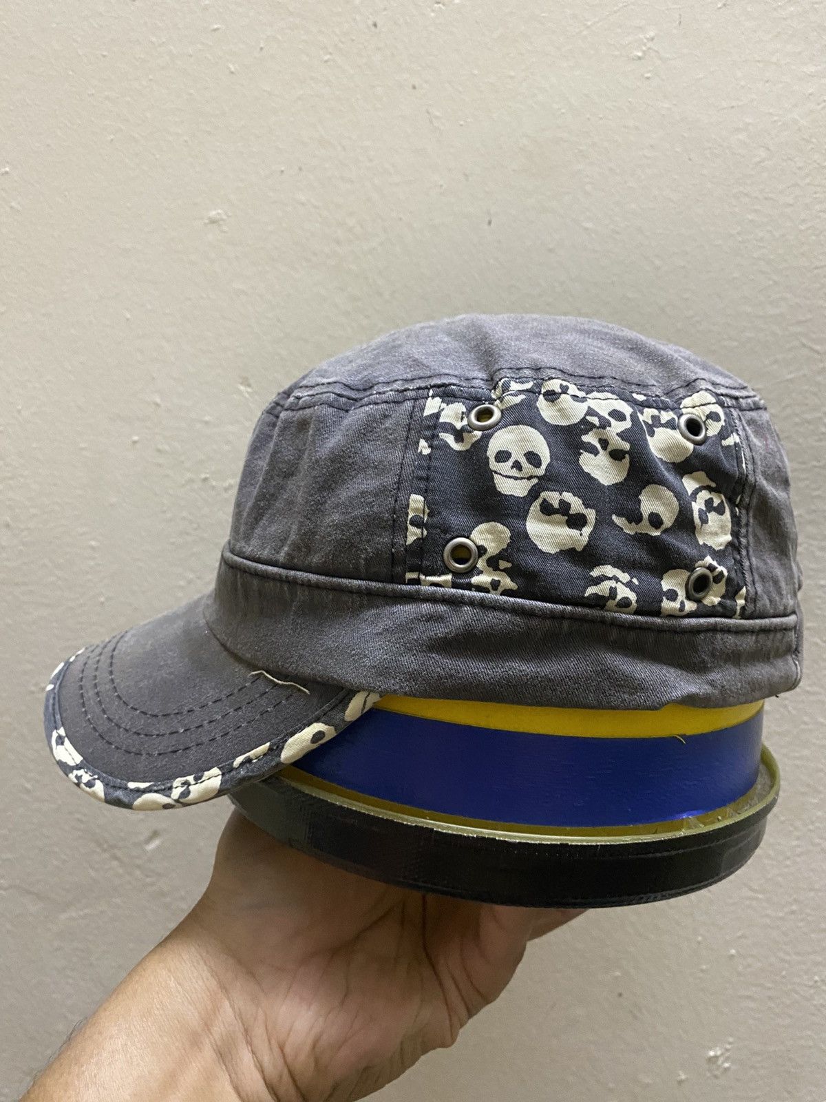 If Six Was Nine Y2K Sun Faded Grey Military Cadet Cap with Skull Print Trim Size ONE SIZE - 4 Thumbnail
