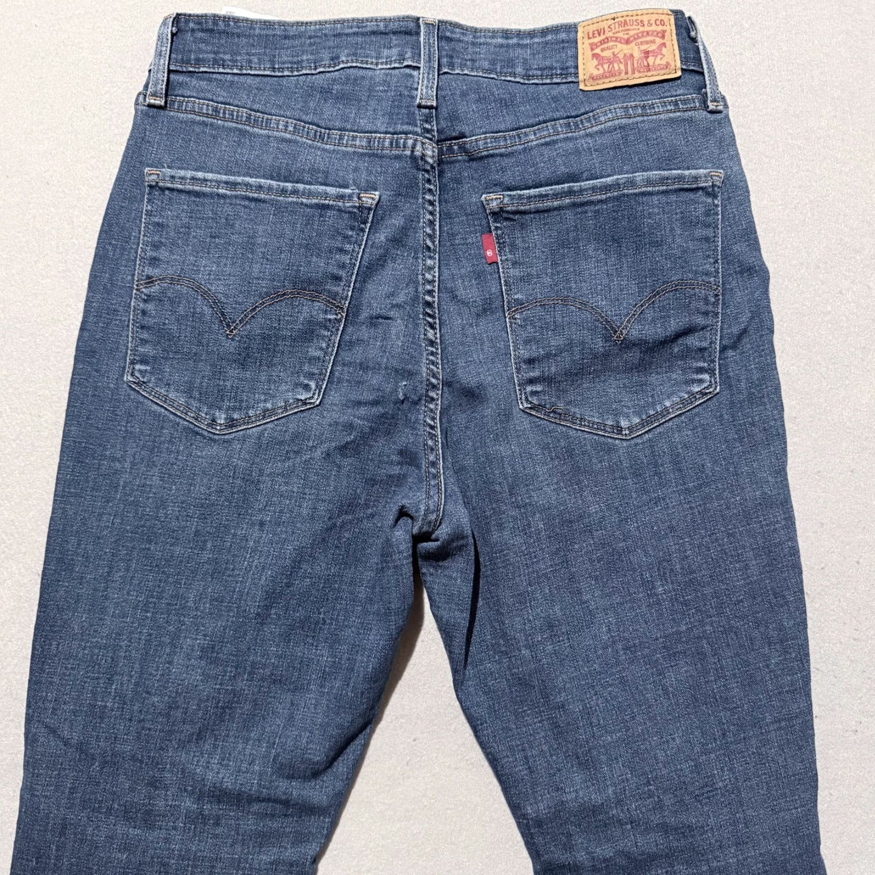 Levi's Levi's 721 High Rise Skinny Jeans Women's Blue Denim Distressed Retro - 30 Jeans Size 30" / US 8 / IT 44 - 4 Thumbnail