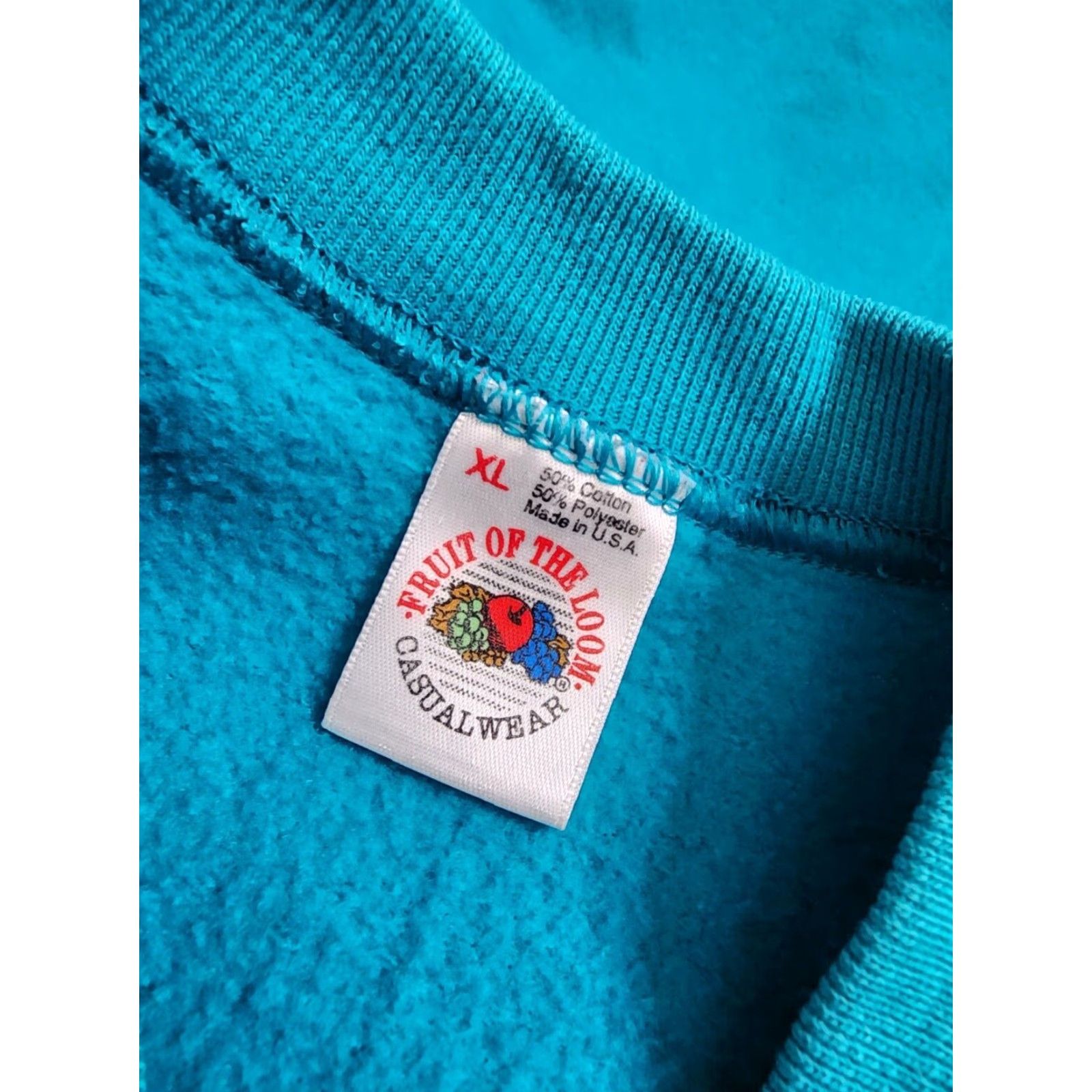 Fruit Of The Loom VINTAGE Fruit of the Loom Christmas Tree Sequin Sweatshirt Mens XL Knit Crew Neck Blue - Size US XL / EU 56 / 4 - 4 Thumbnail