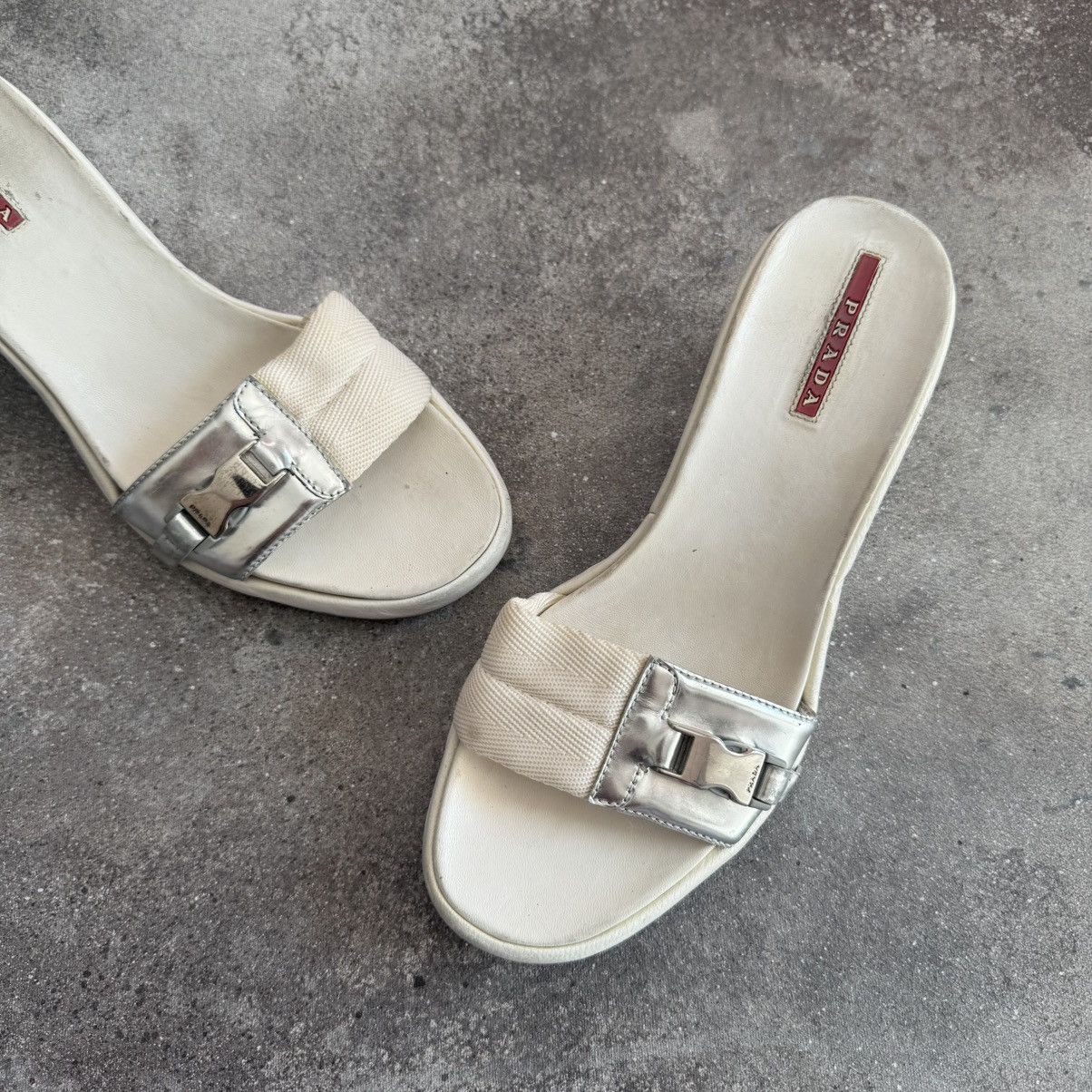 Prada Prada 2000’s Vintage Cute Platform Sandals Size US 7 / IT 37 - 6 Thumbnail