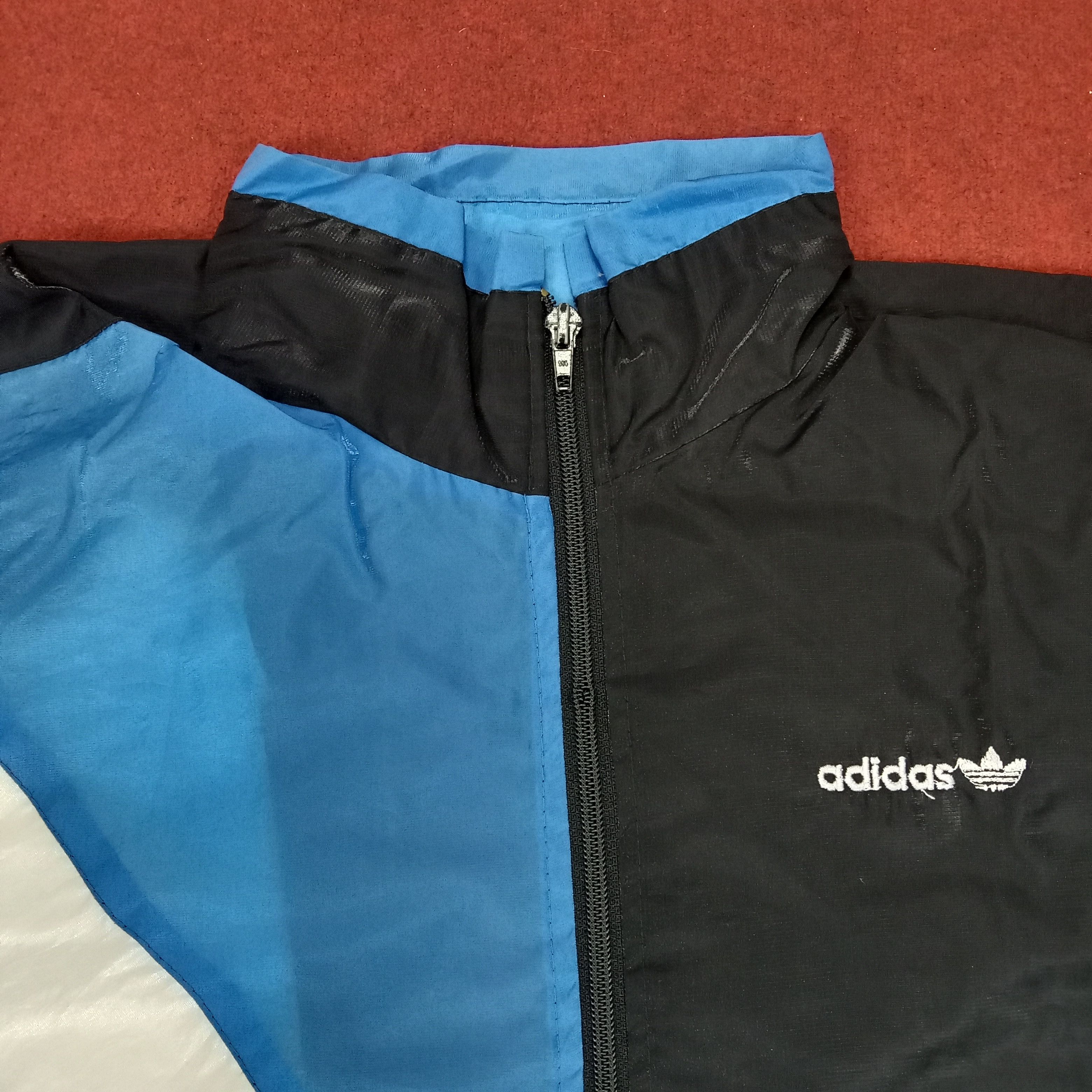 Adidas × Vintage Adidas Sportswear Style Windbreaker Jacket Size US XL / EU 56 / 4 - 2 Thumbnail
