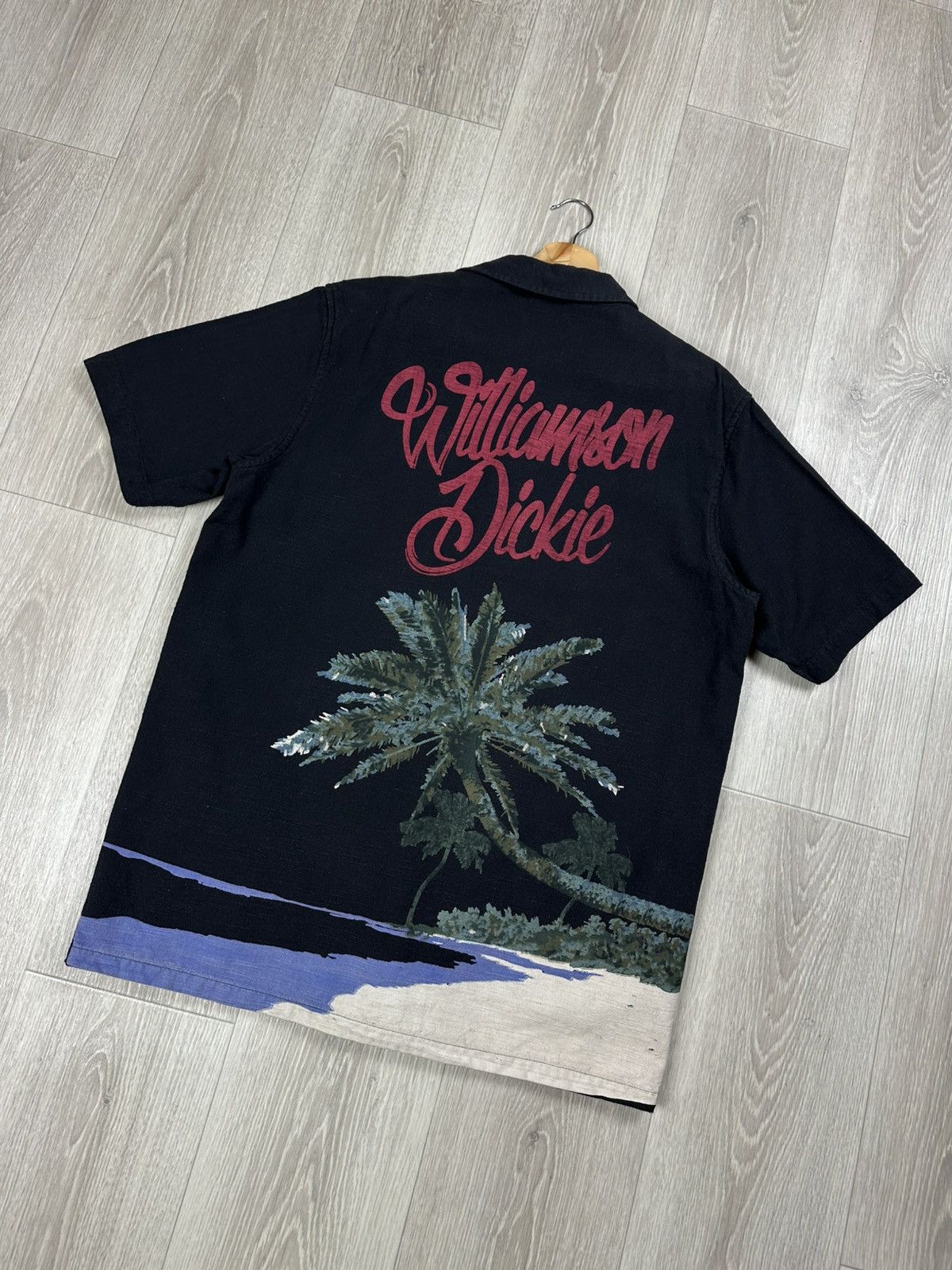 Dickies Dickies Hawaii Shirt Button Up Size L Size US L / EU 52-54 / 3 - 9 Thumbnail