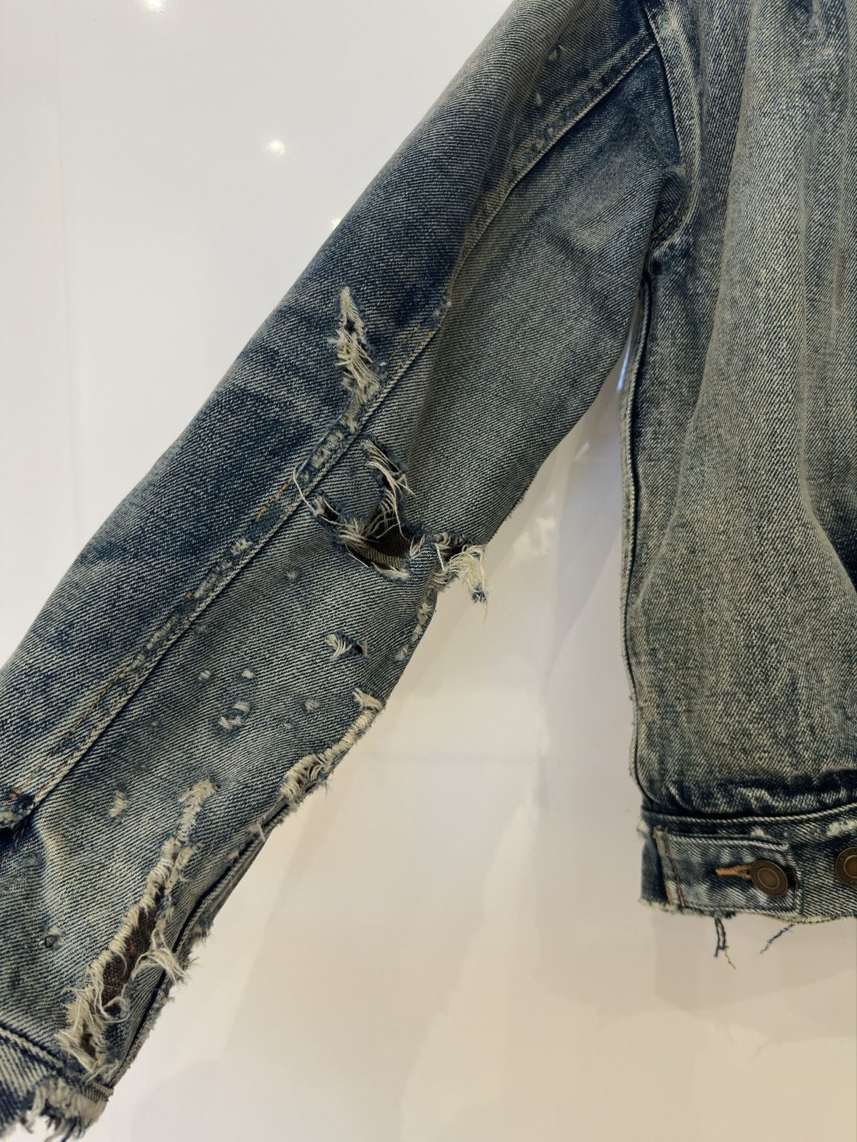 Hedi Slimane × Saint Laurent Paris STEAL!! Distressed Hedi Slimane X Saint Laurent Denim Jacket Size US S / EU 44-46 / 1 - 8 Thumbnail