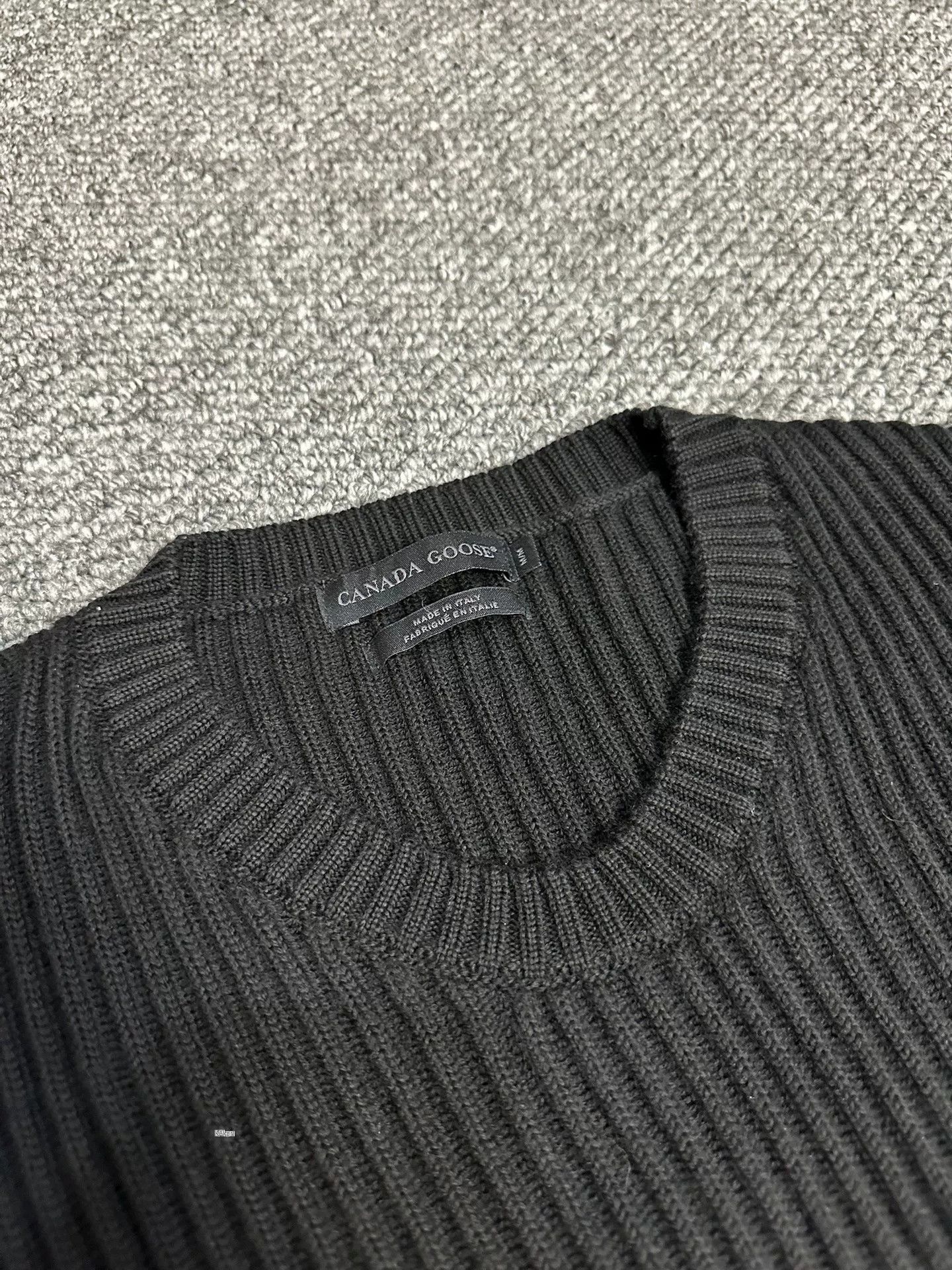 Canada Goose Canada Goose Merino Wool Sweater M Size US M / EU 48-50 / 2 - 2 Thumbnail