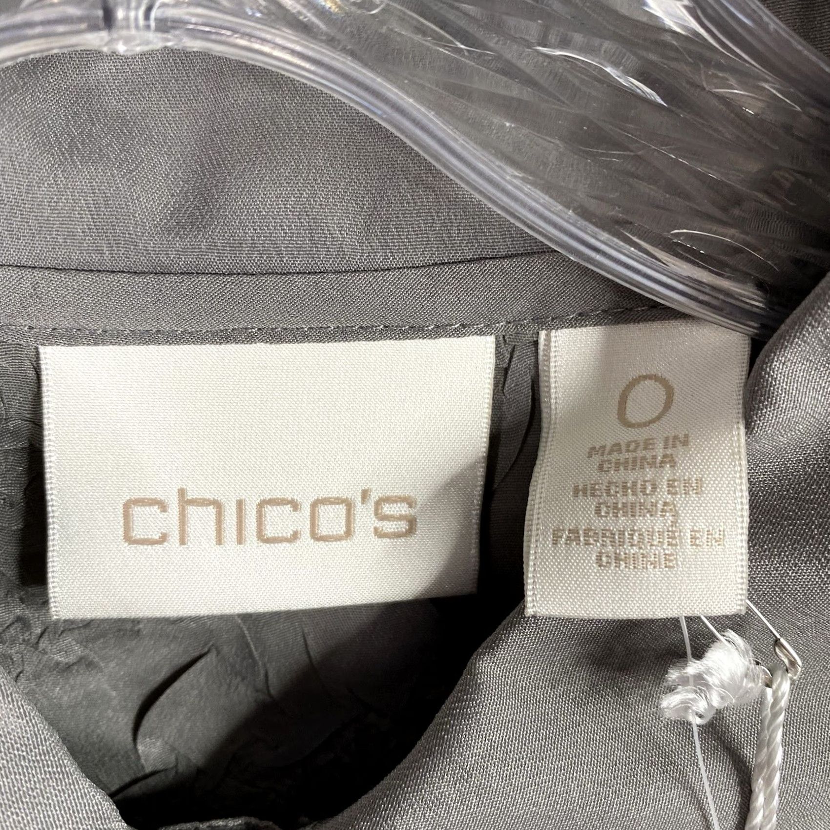 Vintage Chico's Button-Up Womens Sz S Gray Textured Pattern Silky Soft NWT White not applicable Size S / US 4 / IT 40 - 4 Thumbnail