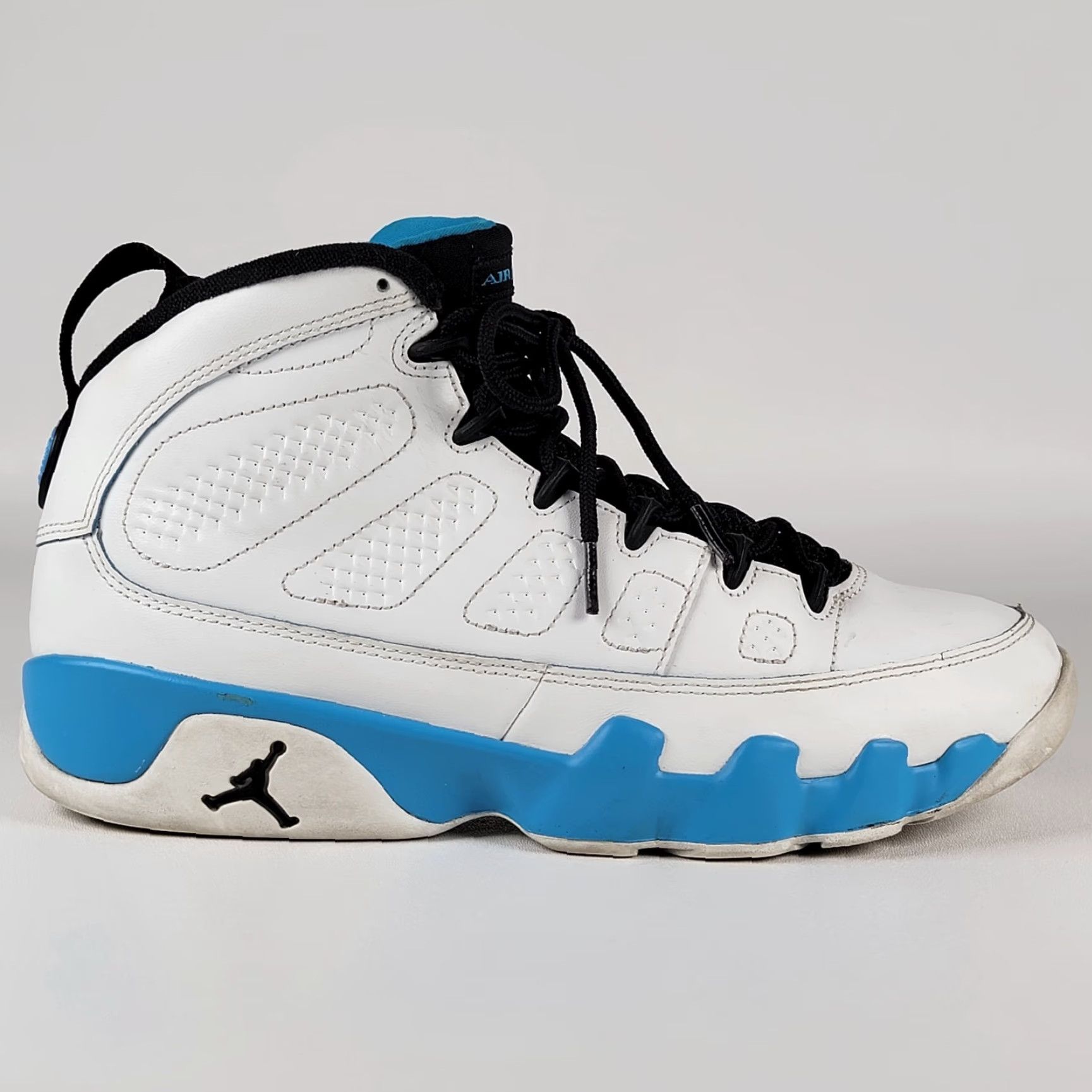 Jordan Brand Air Jordan 9 Retro Powder Blue /White FQ8992-101 Mens Size 9.5 US/43 EU Size ONE SIZE - 4 Thumbnail