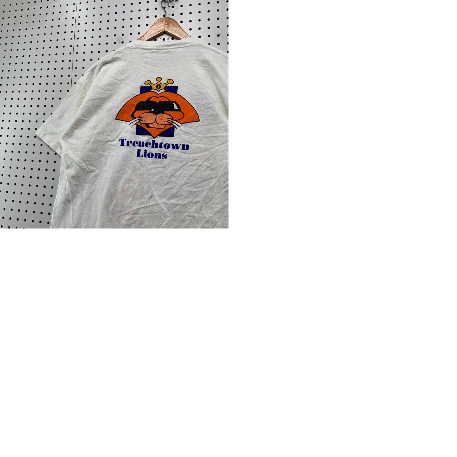 Vintage Vintage Above The Rim Dr Ed Mon Shirt Mens XL White Single Stitch Hoop Wear ATR Size US XL / EU 56 / 4 - 10 Thumbnail