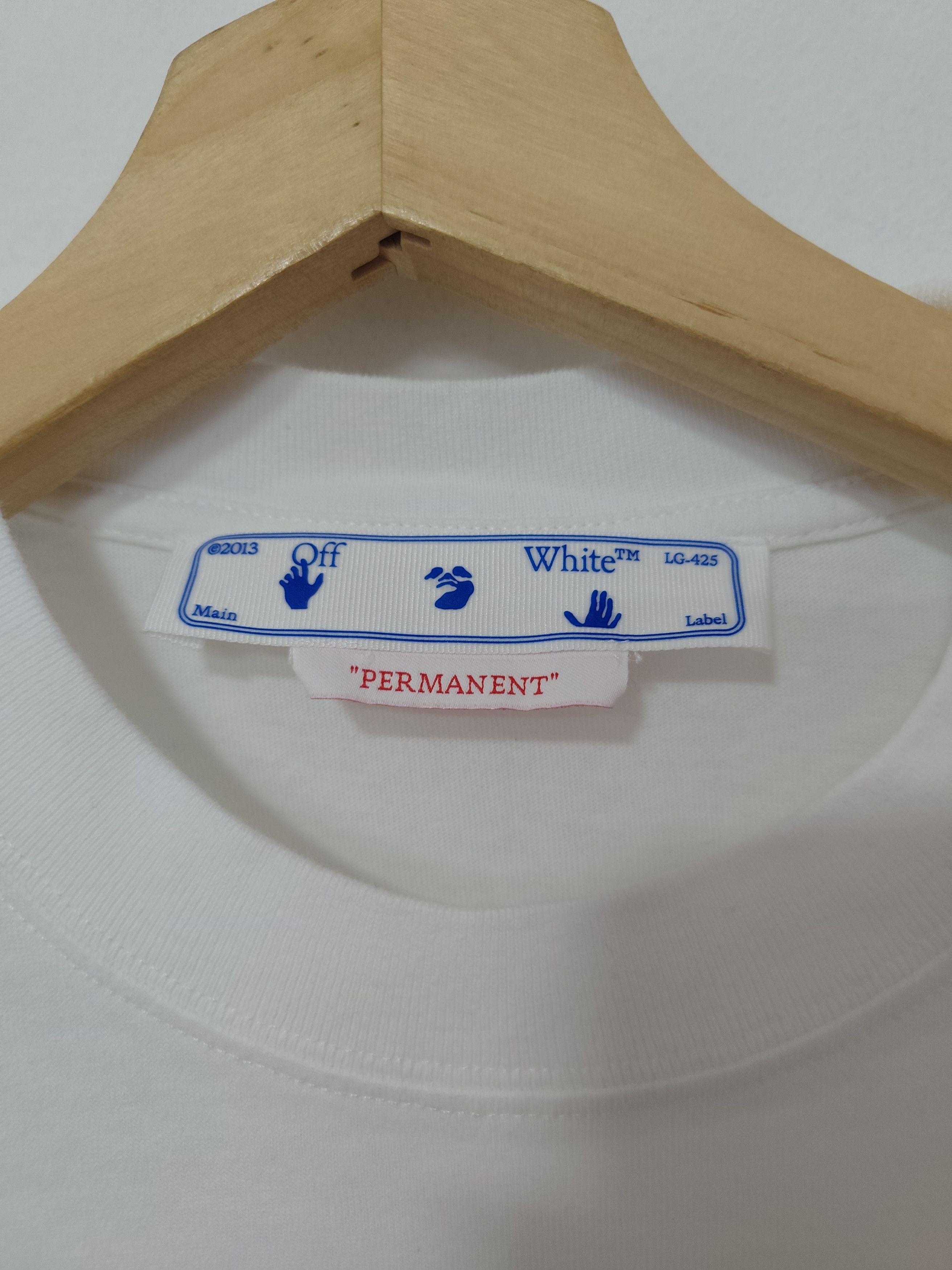 Off-White Off-White "Diagonal Helvetica" Size US S / EU 44-46 / 1 - 5 Thumbnail
