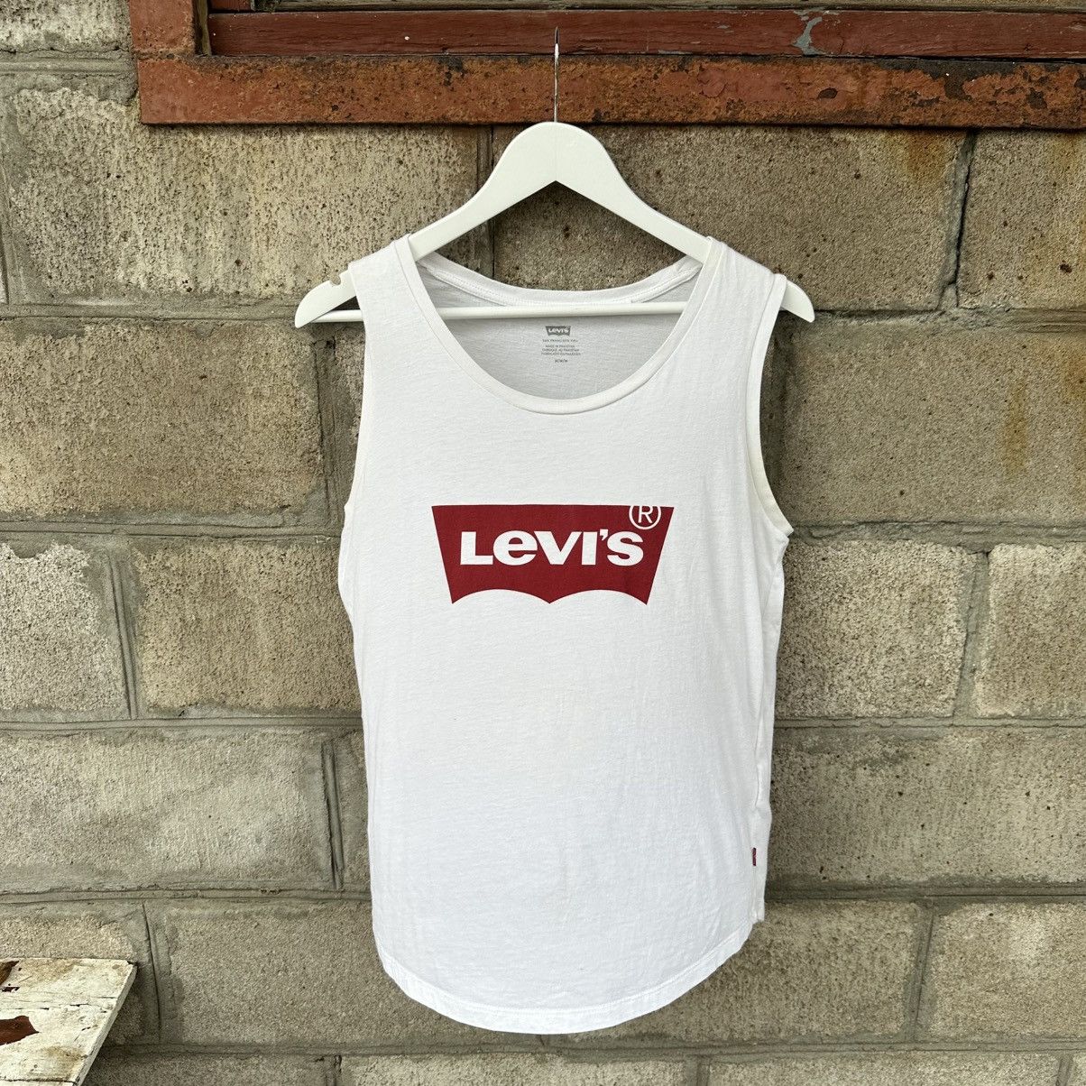 Levi's Vintage Clothing VTG Levis Tank Top Sleeves Y2K Big Logo For Man Size M Size US M / EU 48-50 / 2 - 1 Thumbnail