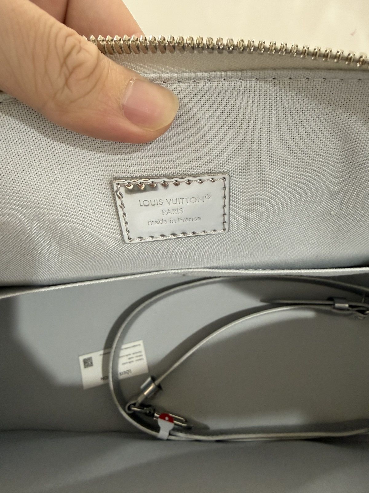 Louis Vuitton Alma Travel bag Size ONE SIZE - 7 Thumbnail