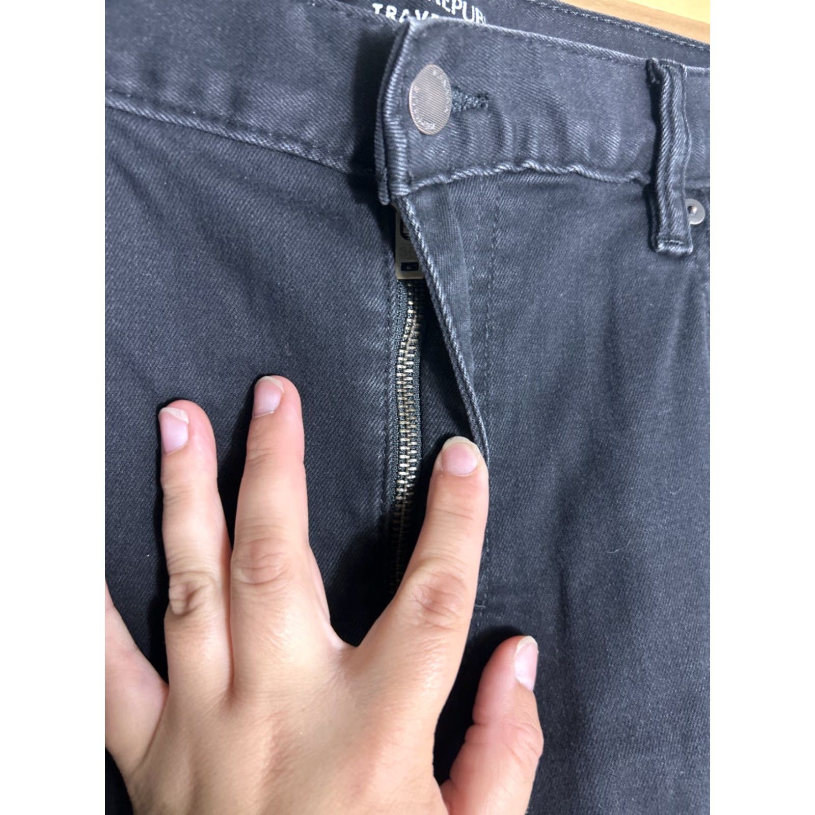 Banana Republic VINTAGE Banana Republic Traveler Jeans Black Slim Fit 38x30 Men Jeans Slim Straight 90s? Size US 36 / EU 52 - 6 Thumbnail