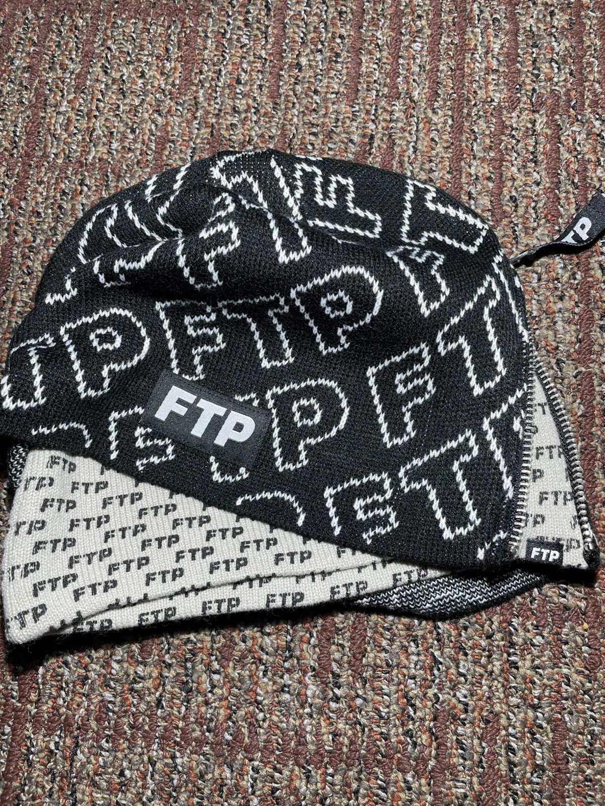 Fuck The Population FTP Zipper Beanie Size ONE SIZE - 2 Thumbnail