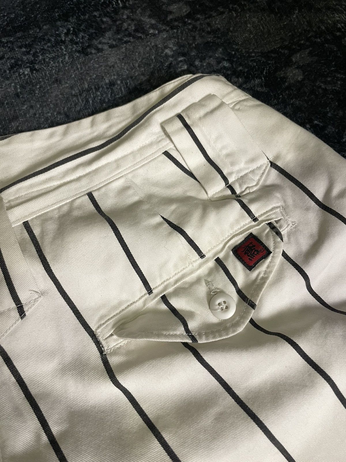 Japanese Brand Toraichi Tobishozoku X Hanshin Tigers Pant Size US 33 - 18 Thumbnail