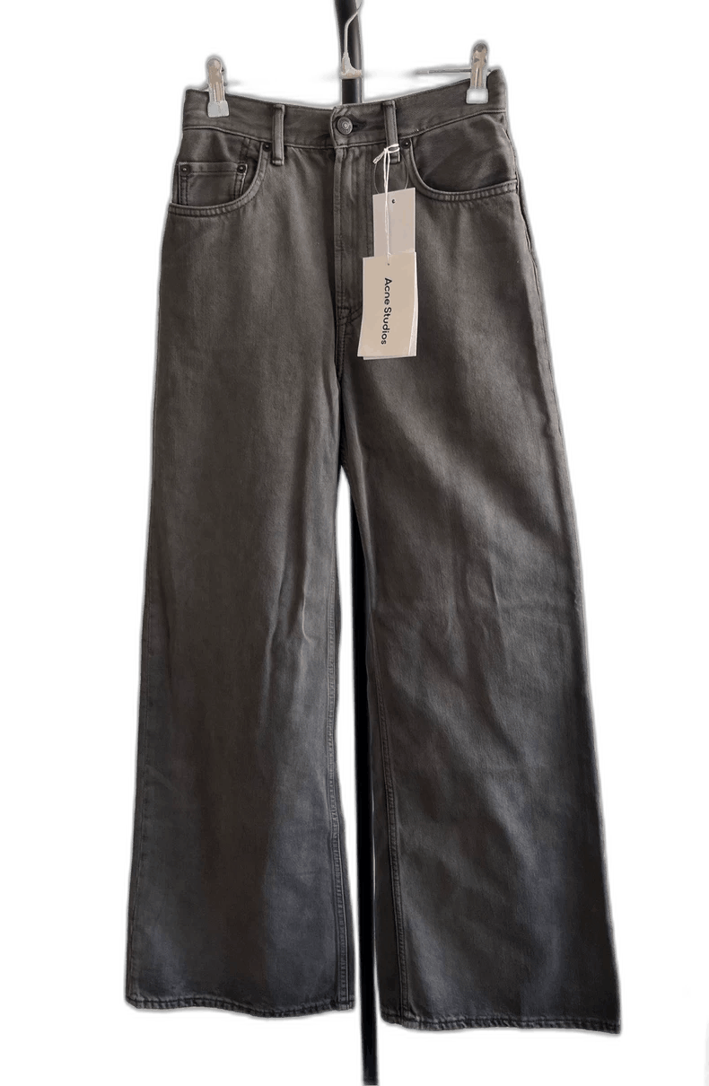 Acne Studios Acne Studios Relaxed Fit High Waist Jeans Size US 26 / EU 42 - 1 Thumbnail