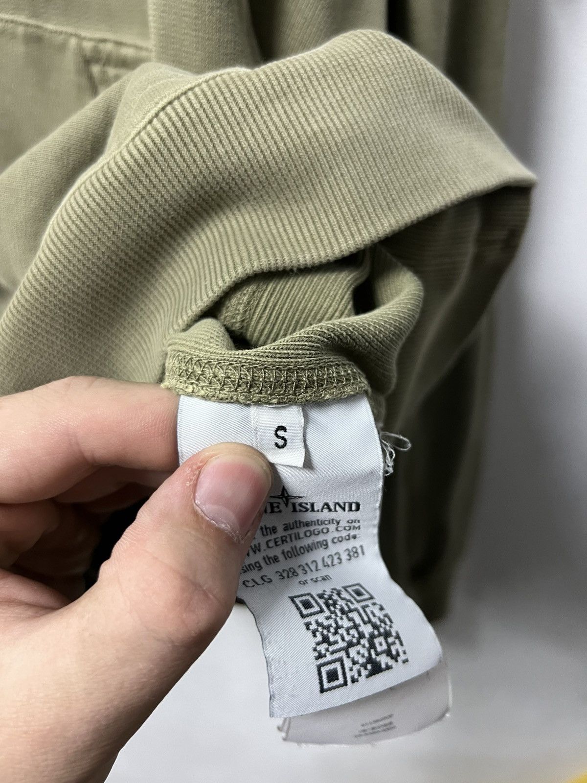 Stone Island Stone Island Hoodie Size US S / EU 44-46 / 1 - 8 Thumbnail
