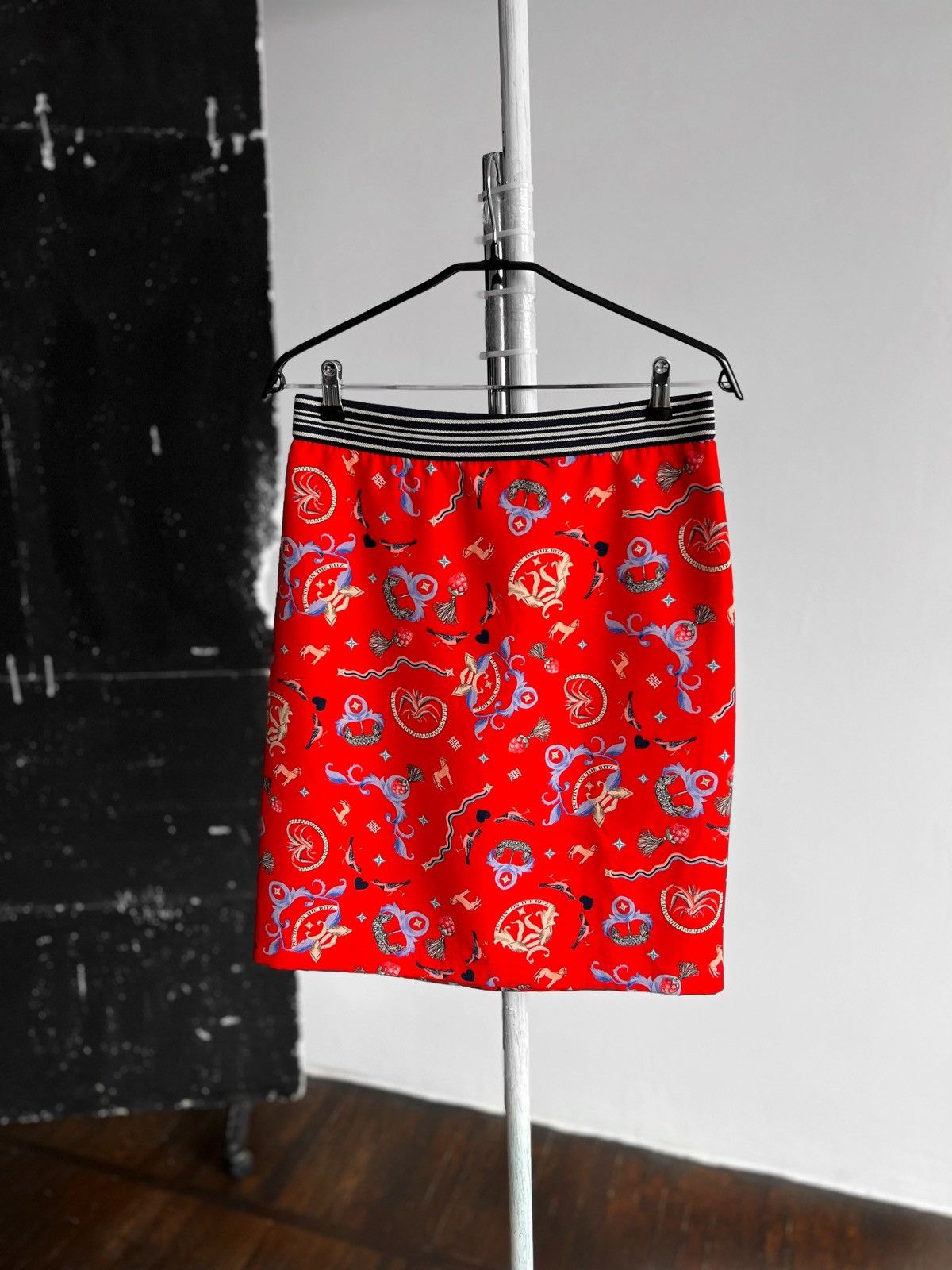 Designer Riani Womens Premium Red Full Printed Skirt Above The Knee Size 30" / US 8 / IT 44 - 2 Thumbnail