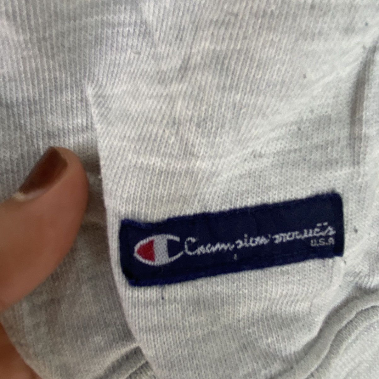 Other Vintage Champion Embroidered Crewneck Sweatshirt Gray Size US L / EU 52-54 / 3 - 5 Thumbnail