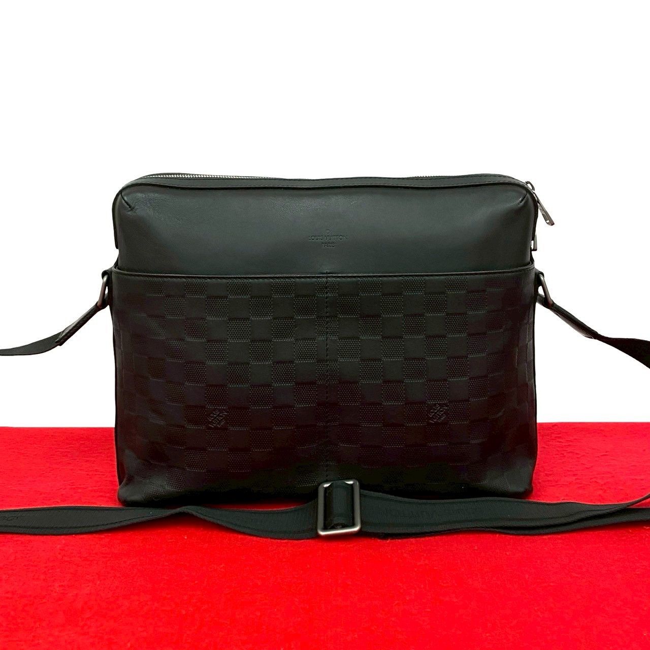 Louis Vuitton Louis Vuitton Louis Vuitton Calypso MM Damier Infini Leather Shoulder Bag Leather Shoulder Bag DUTY FREE for USA Size ONE SIZE - 1 Thumbnail