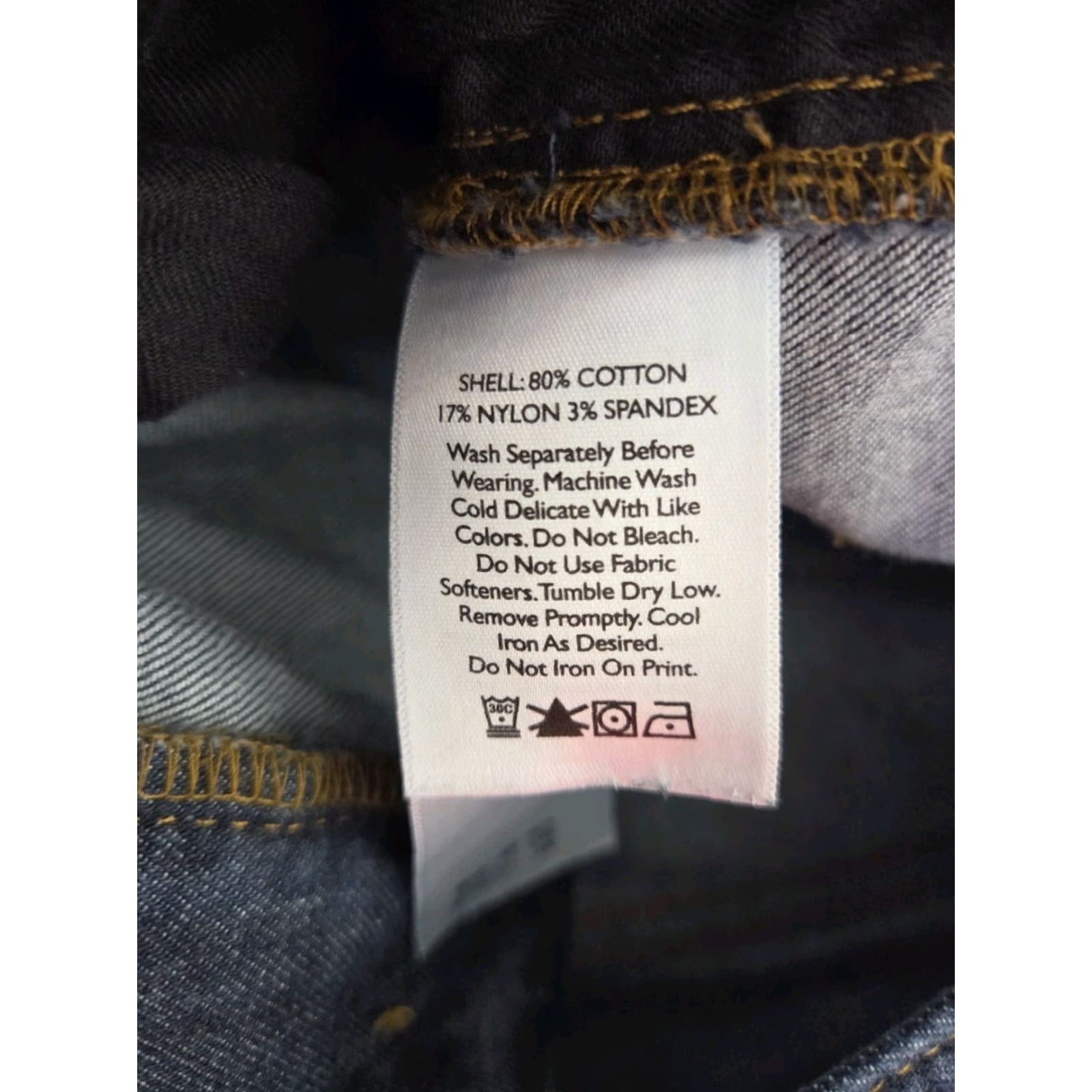 Eddie Bauer Eddie Bauer Jeans Men's 38X31 Dark Blue Relaxed Straight 5-Pocket Denim Cotton Button Zip Inseam 31"} Size US 38 / EU 54 - 5 Thumbnail