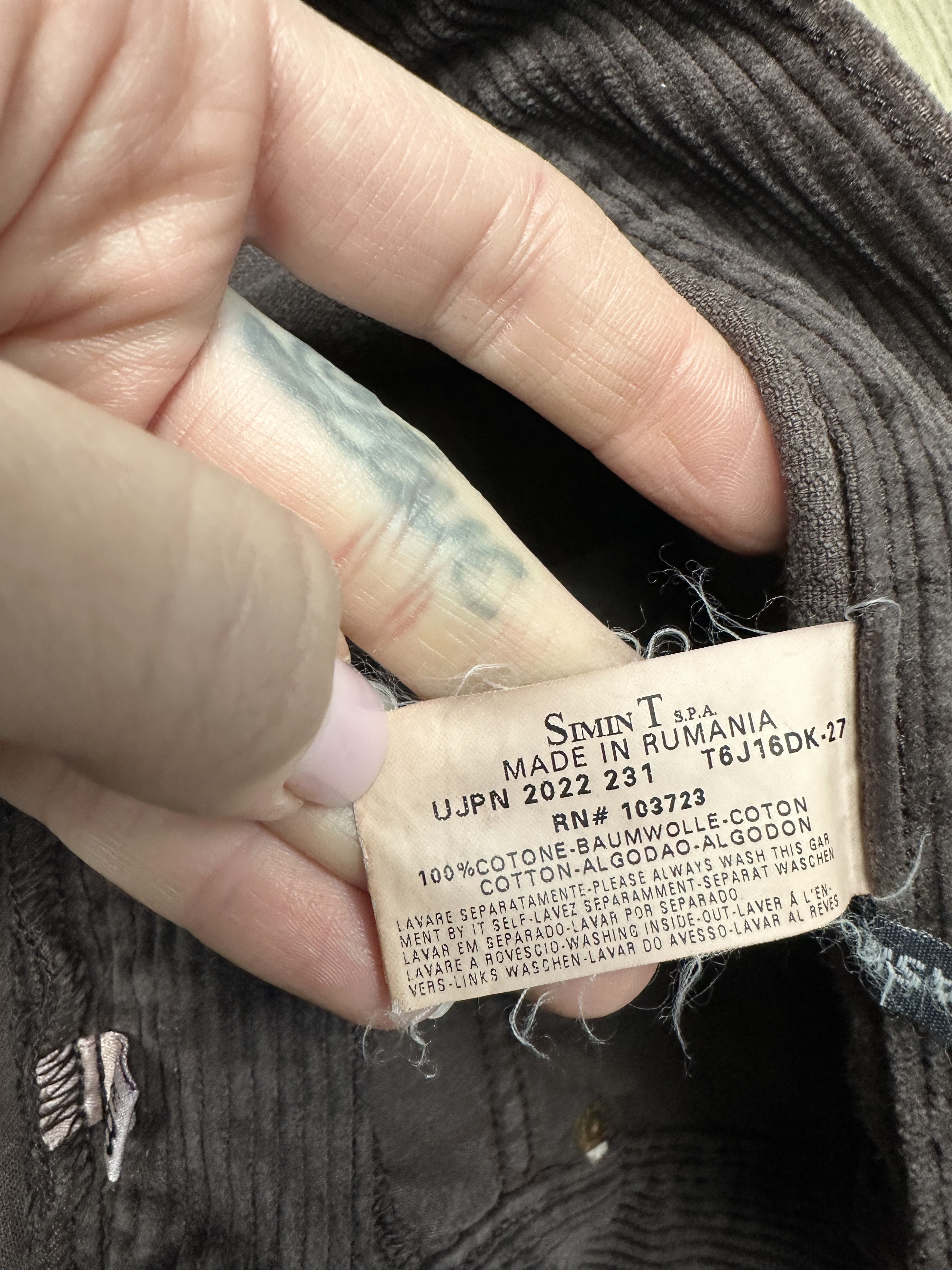 Armani Armani Jeans Vintage Mens Corduroy Denim Pants Jeans Size US 38 / EU 54 - 13 Thumbnail
