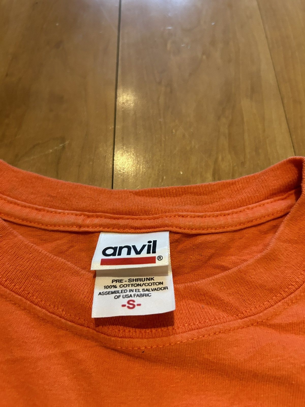 Vintage Vintage Orange Graphic Tshirt Size US S / EU 44-46 / 1 - 5 Thumbnail