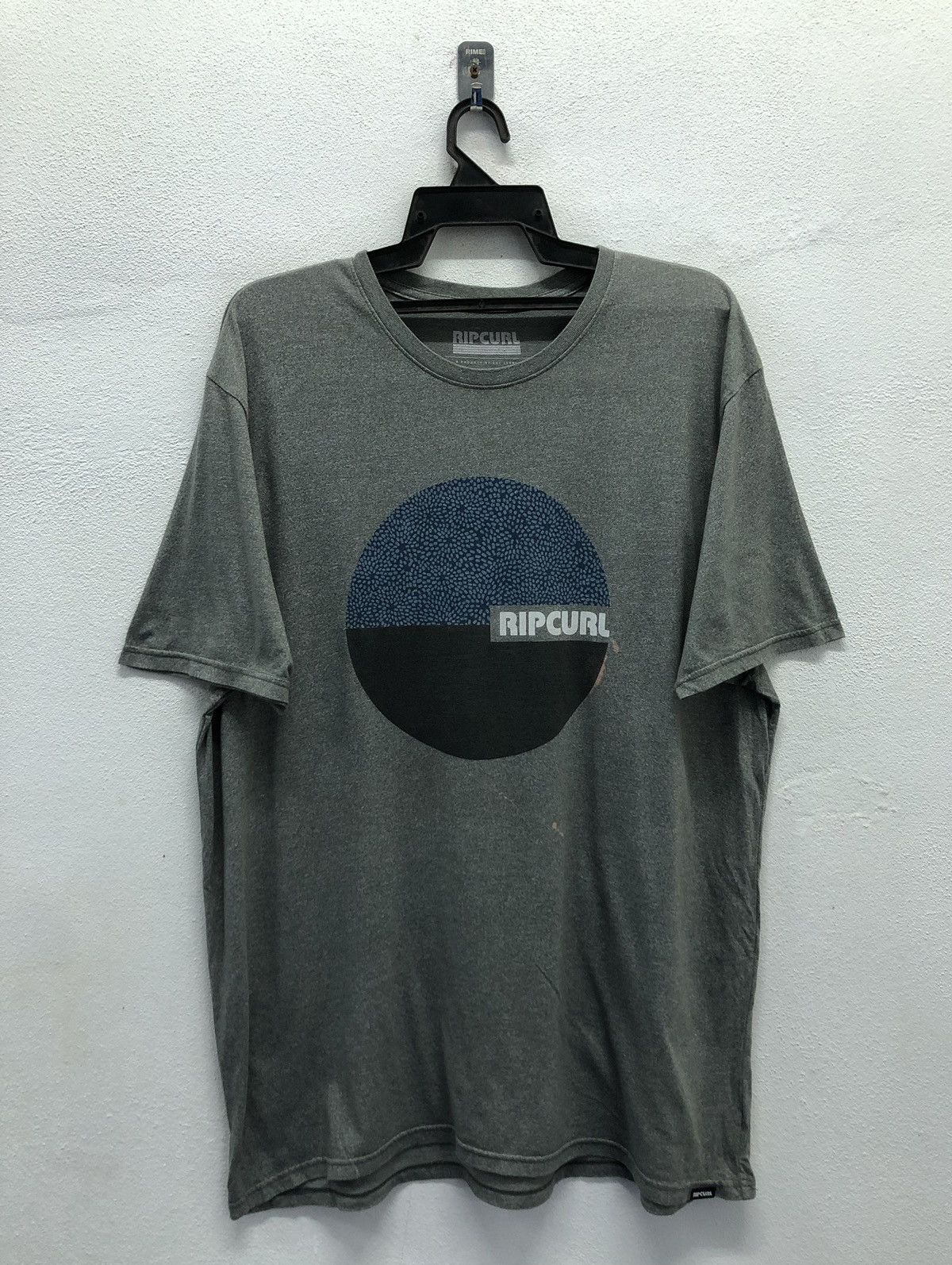 Ripcurl Vintage RIPCURL A Product Of The Search T-Shirt Size US XL / EU 56 / 4 - 1 Thumbnail