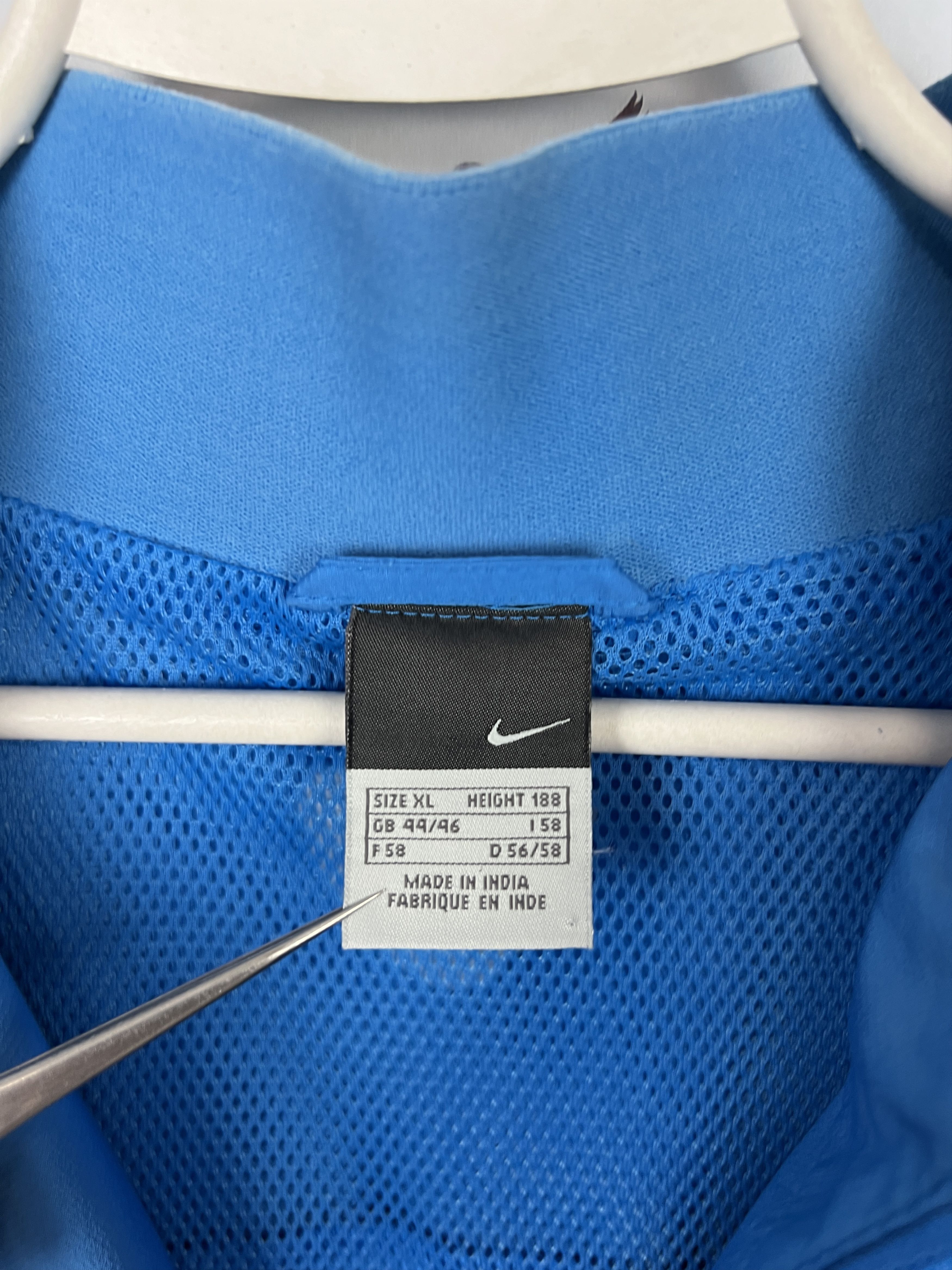 Nike Vintage Nike Inter Milan Football Jacket Soccer Blue Size US XL / EU 56 / 4 - 7 Thumbnail