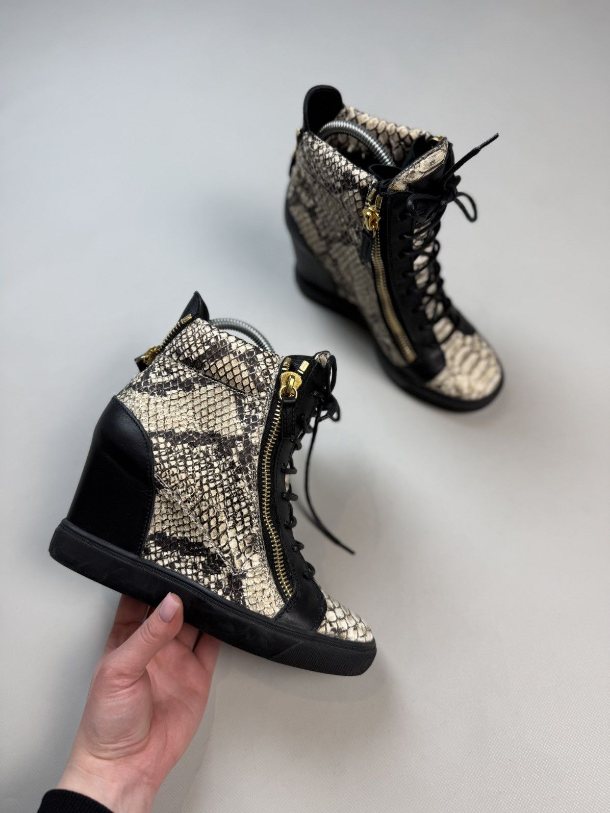Giuseppe Zanotti Zanotti Python Embossed Leather Coby High Top Sneakers Shoes Size US 8.5 / IT 38.5 - 6 Thumbnail