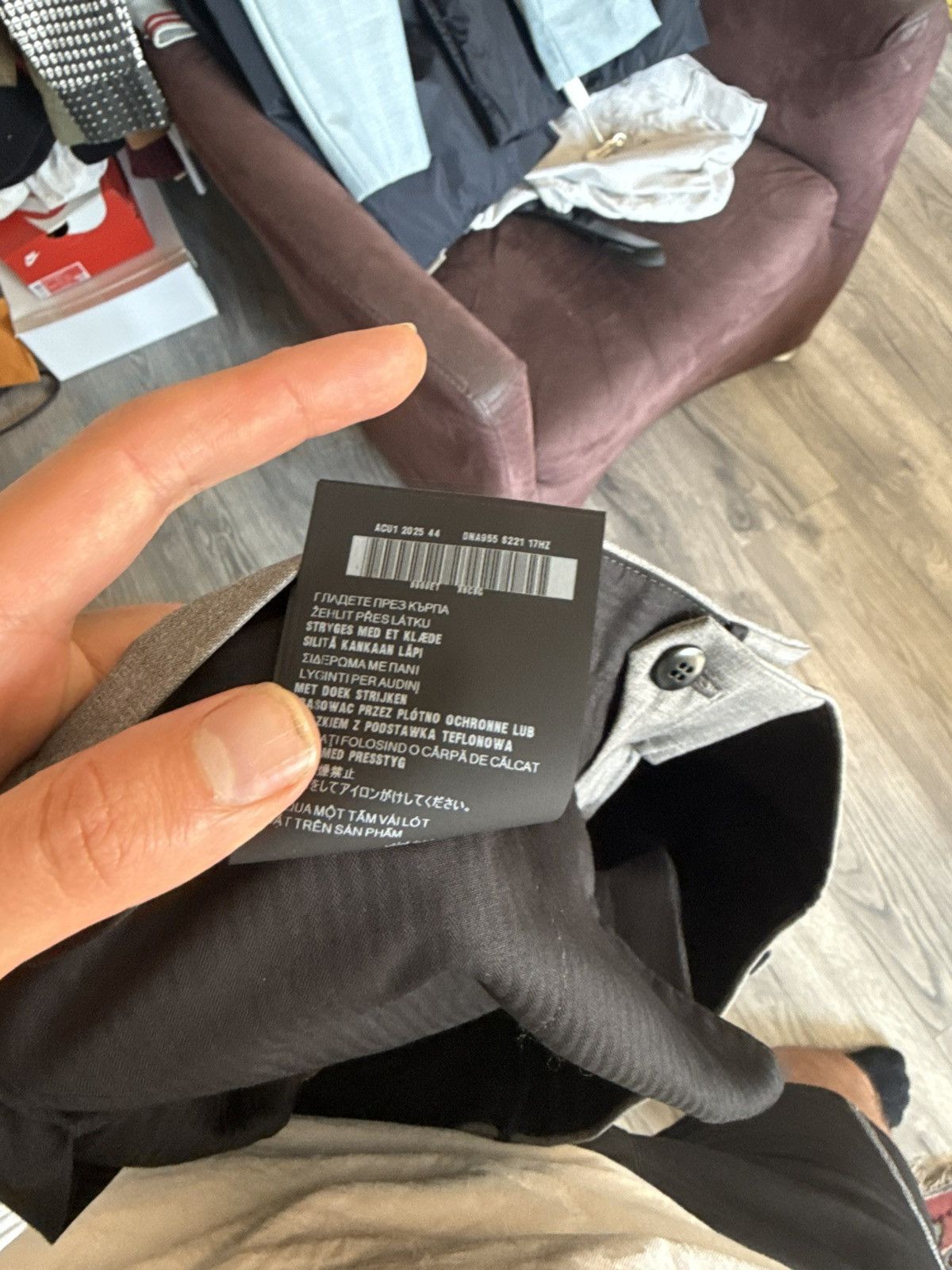 Prada Slim Wool Trousers in Grey Size US 34 / EU 50 - 16 Thumbnail
