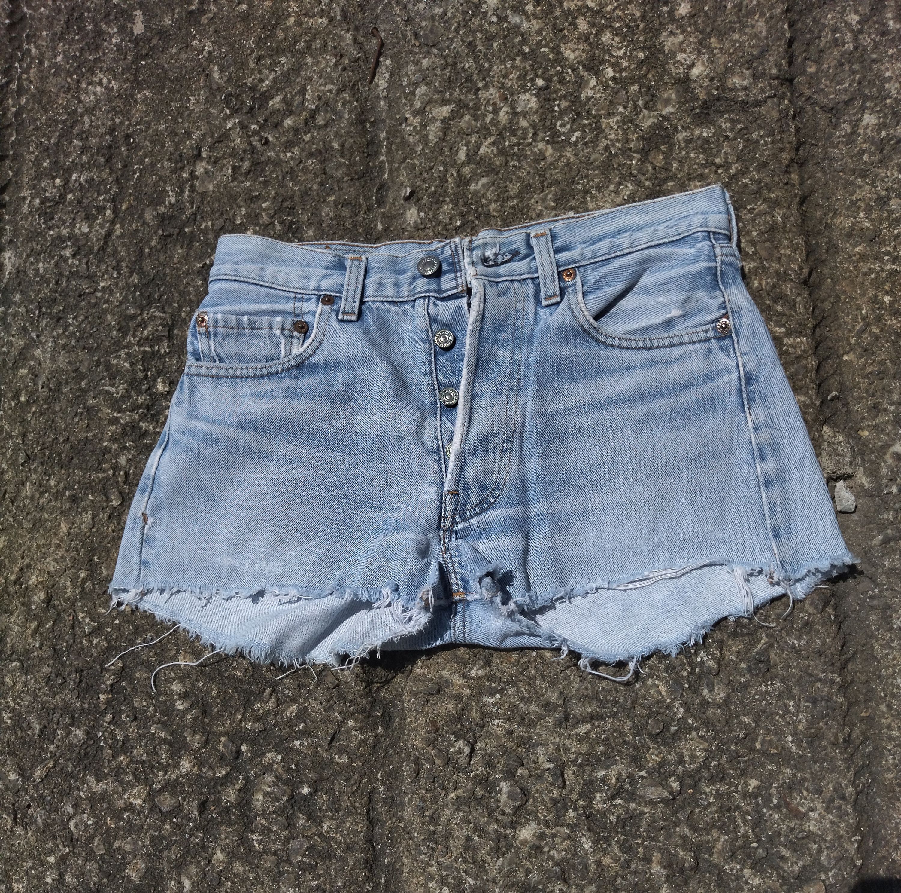 Levi's Vintage Levis 501 Distressed 70s and 80s made in USA size 28 Size 28" / US 6 / IT 42 - 14 Thumbnail