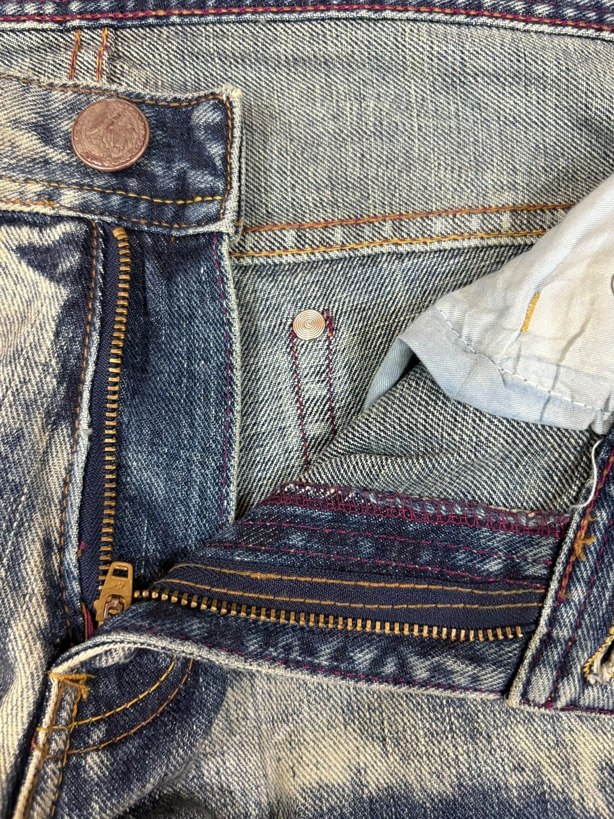 Japanese Brand Vintage Japanese Brand Bleached Jeans Size US 30 / EU 46 - 9 Thumbnail
