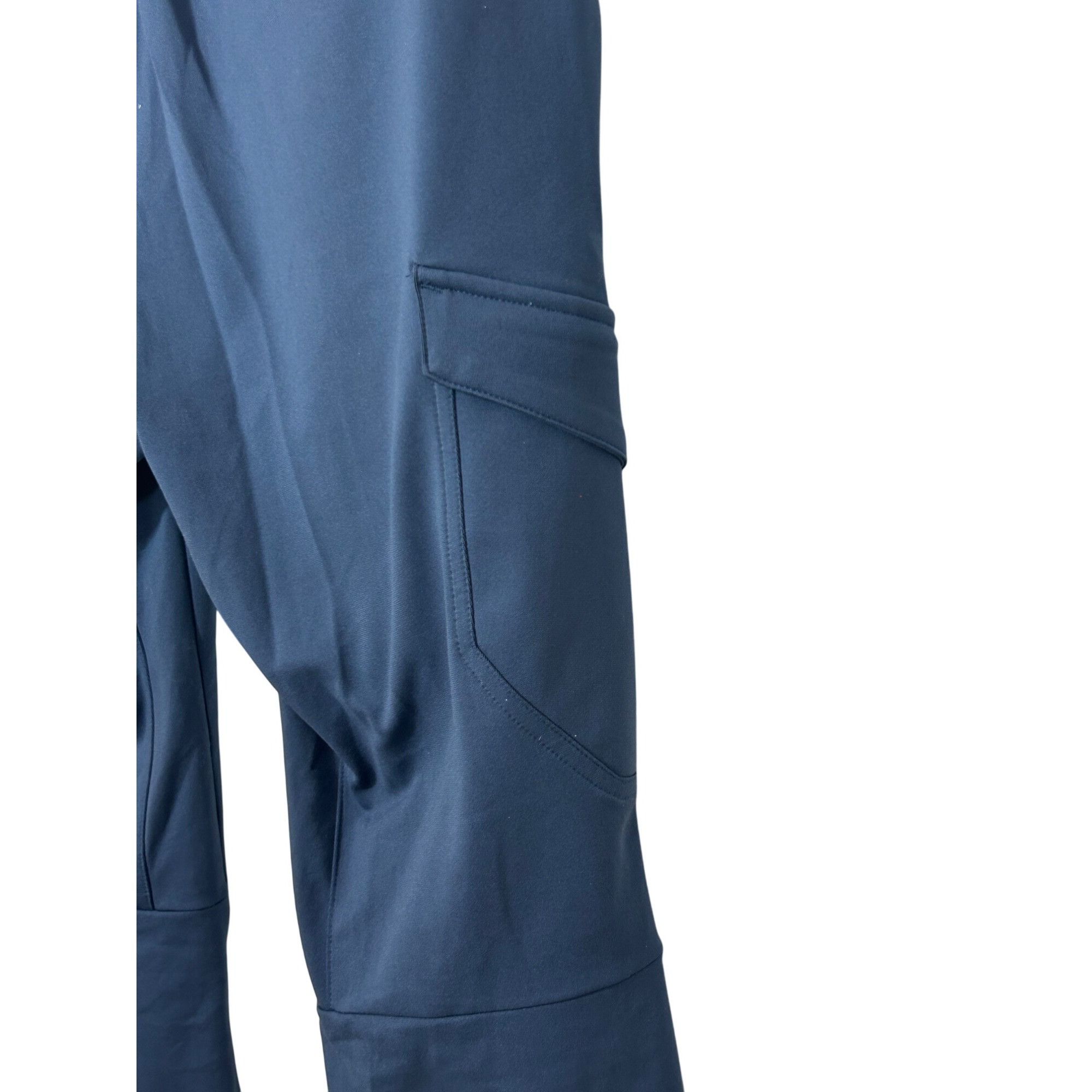 Adidas Adidas Men’s Navy Blue Golf Casual Pants 30 x 30 GM3494 Pock Size US 30 / EU 46 - 14 Thumbnail