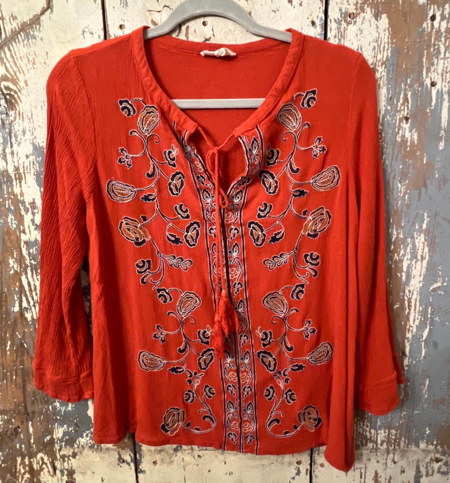 Etro Entro Size Medium boho womens top size medium Size M / US 6-8 / IT 42-44 - 1 Thumbnail