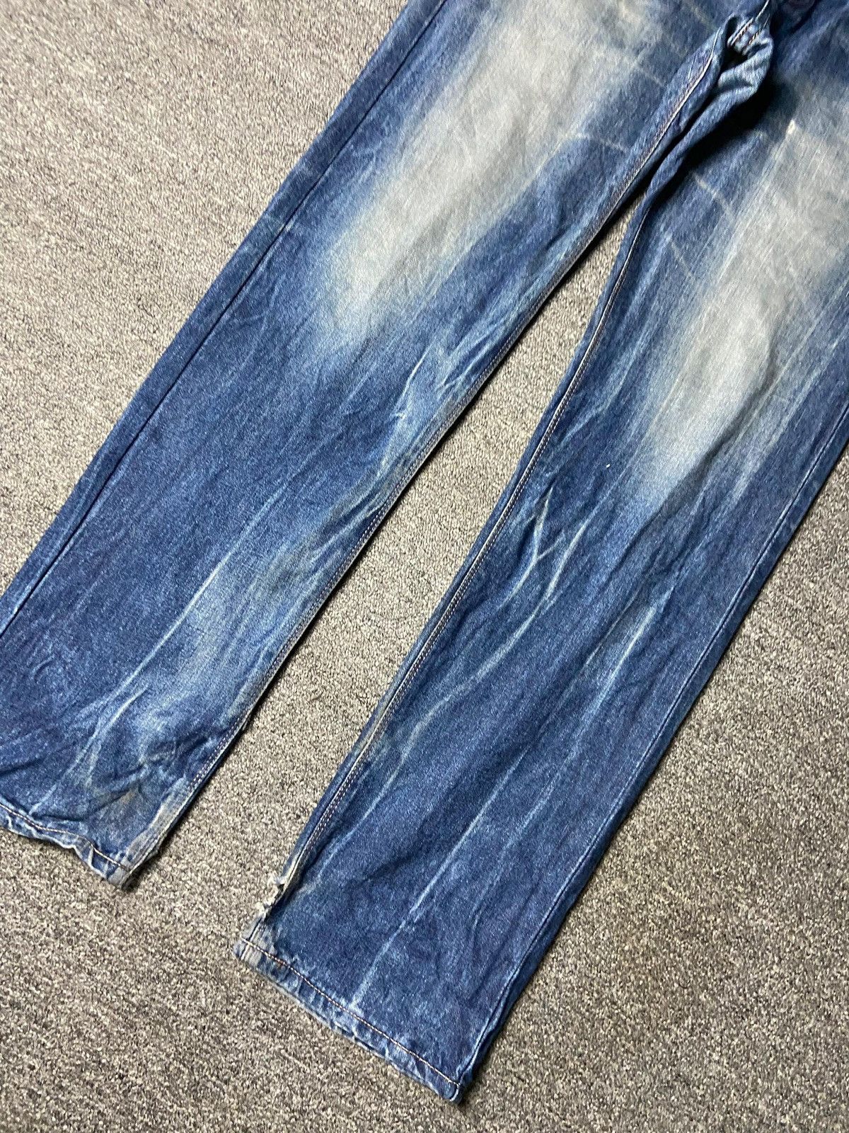Edwin Exclusive Vintage Edwin Distressed Jeans (168) Size US 35 - 10 Thumbnail