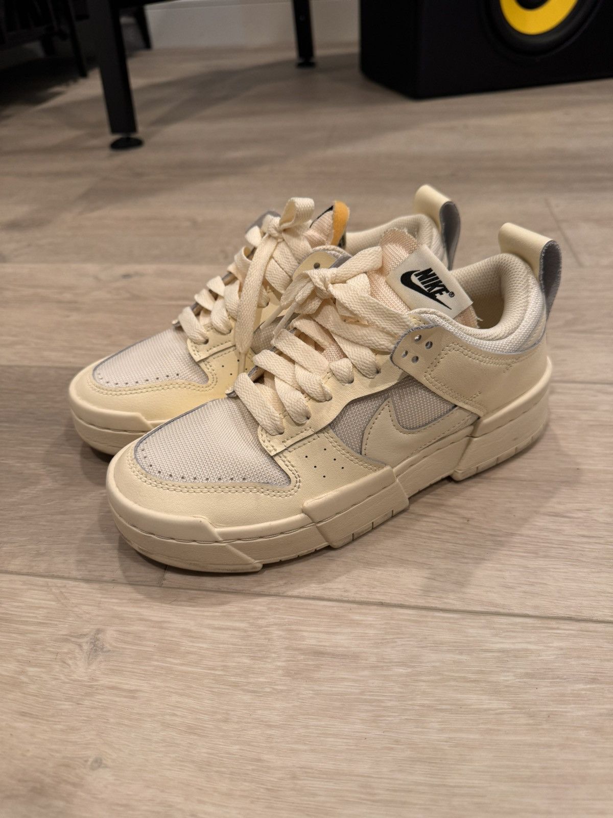 dunk low disrupt coconut