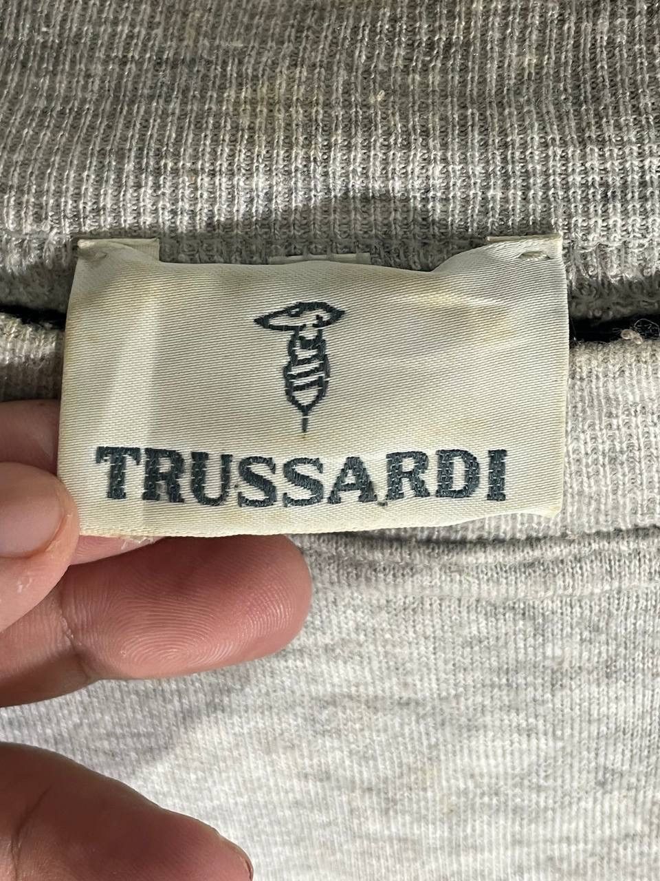Other Vintage trussardi dog wild animal habitat sweatshirt L Size US L / EU 52-54 / 3 - 6 Thumbnail