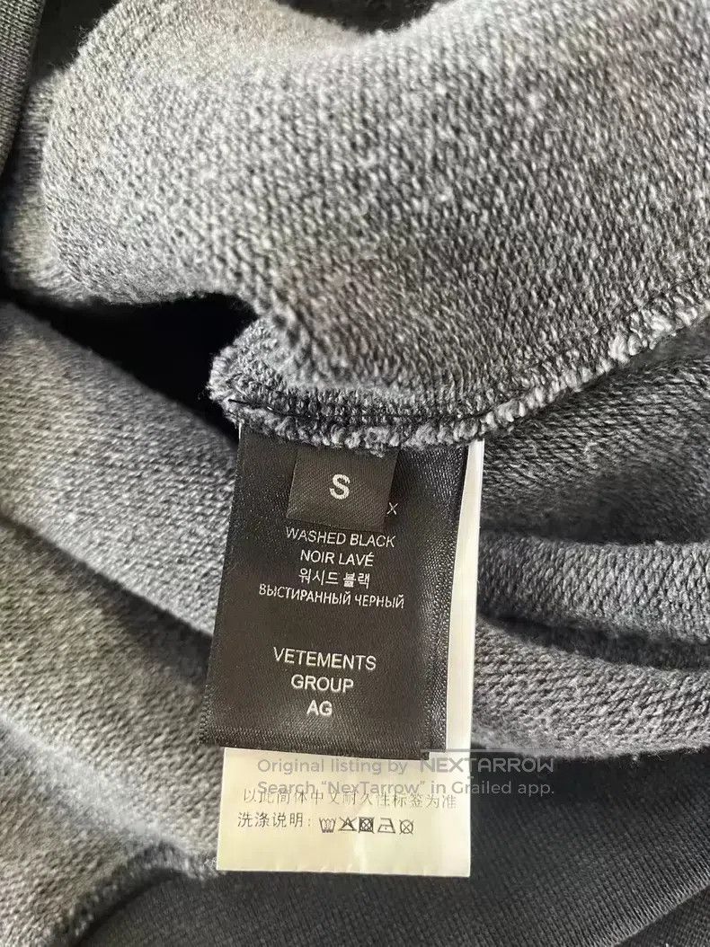 Vetements VETEMENTS Hooded Sweatshirt Size US S / EU 44-46 / 1 - 4 Thumbnail