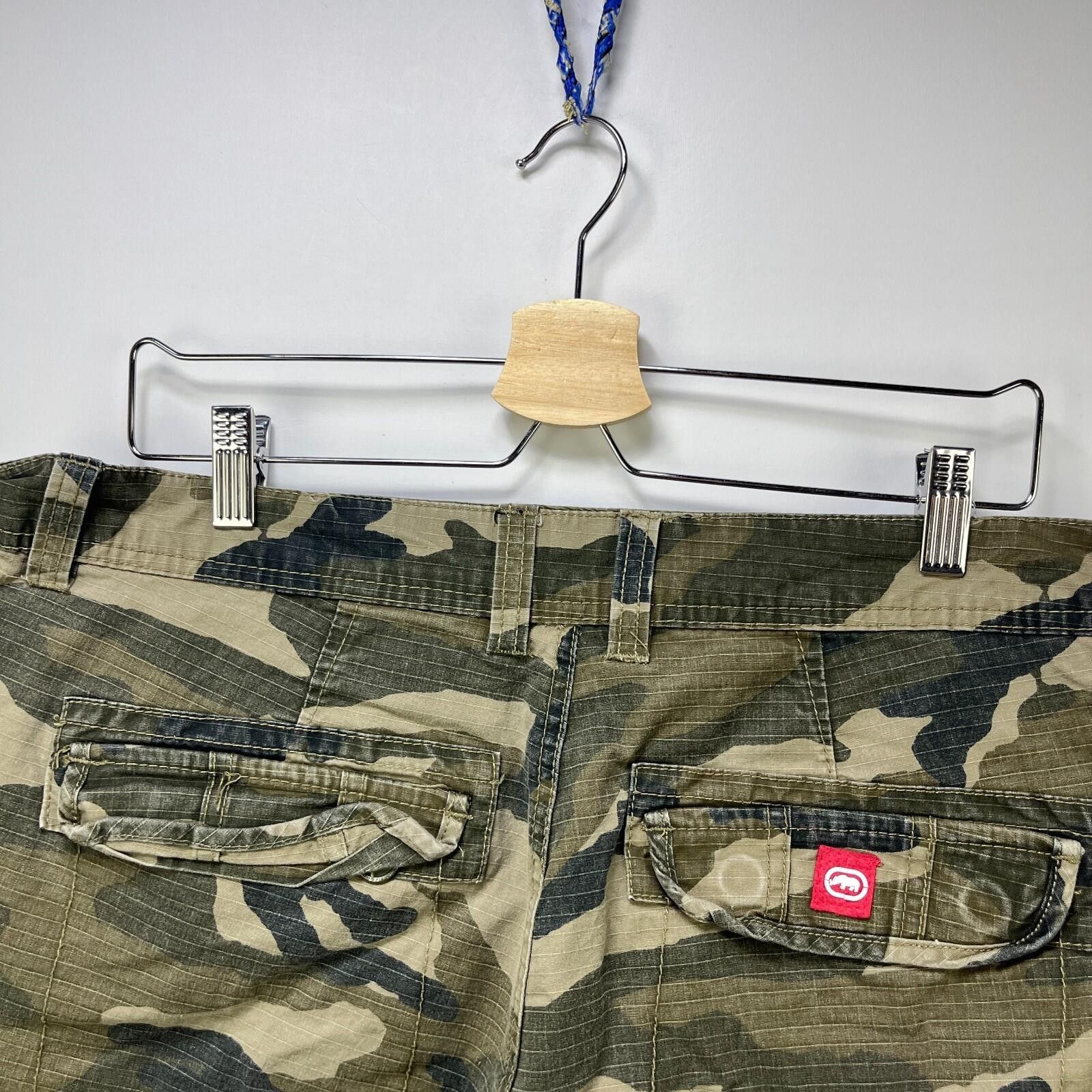Ecko Unltd. Vintage Ecko Y2K Camo Shorts 36 Size US 36 / EU 52 - 2 Thumbnail