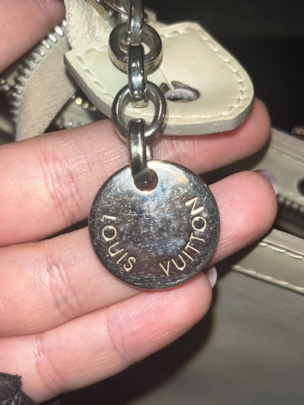 Louis Vuitton Lv Size ONE SIZE - 12 Thumbnail