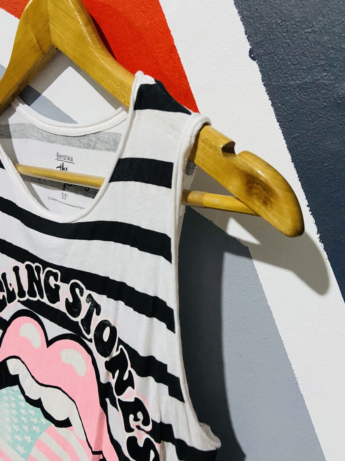 Bershka Vintage Sleeveless The Roliing Stones Size US S / EU 44-46 / 1 - 3 Thumbnail