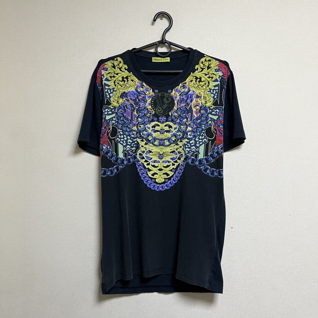 Versace Vintage Versace T-shirt Size US S / EU 44-46 / 1 - 1 Thumbnail