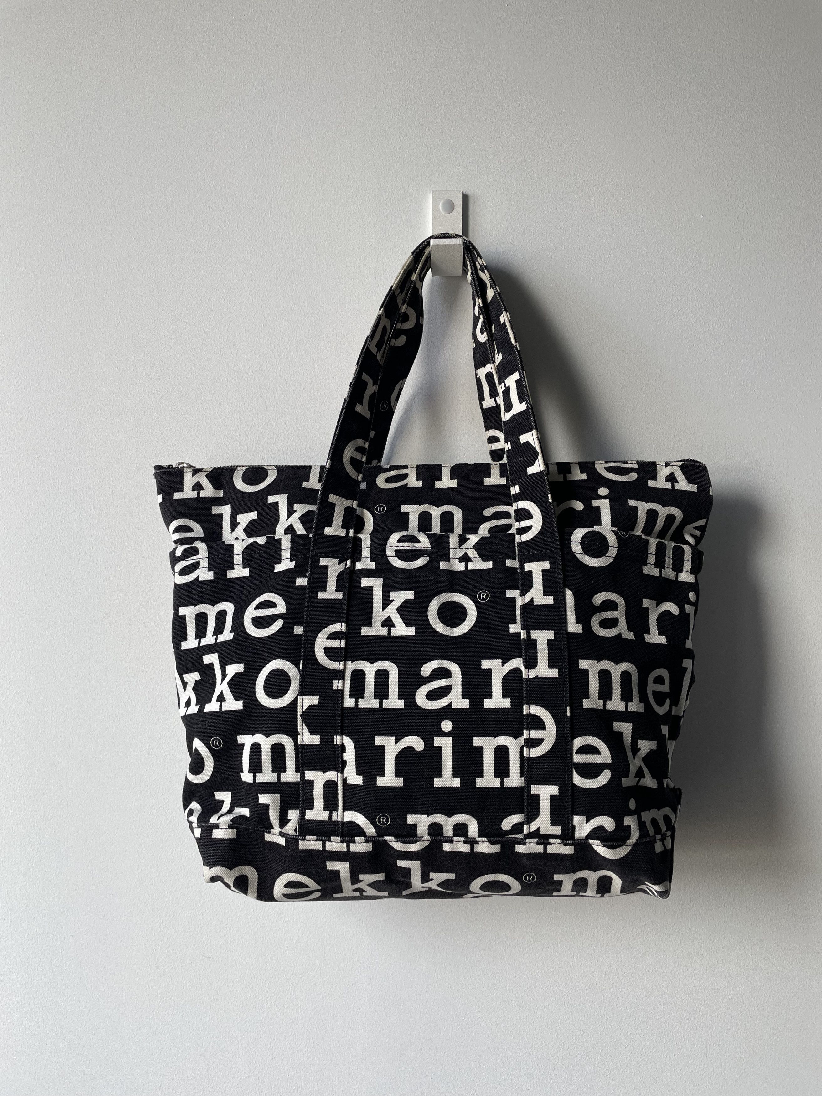 Marimekko Marimekko Monogram Letter Pattern Handbag 7791AC Size ONE SIZE - 1 Thumbnail