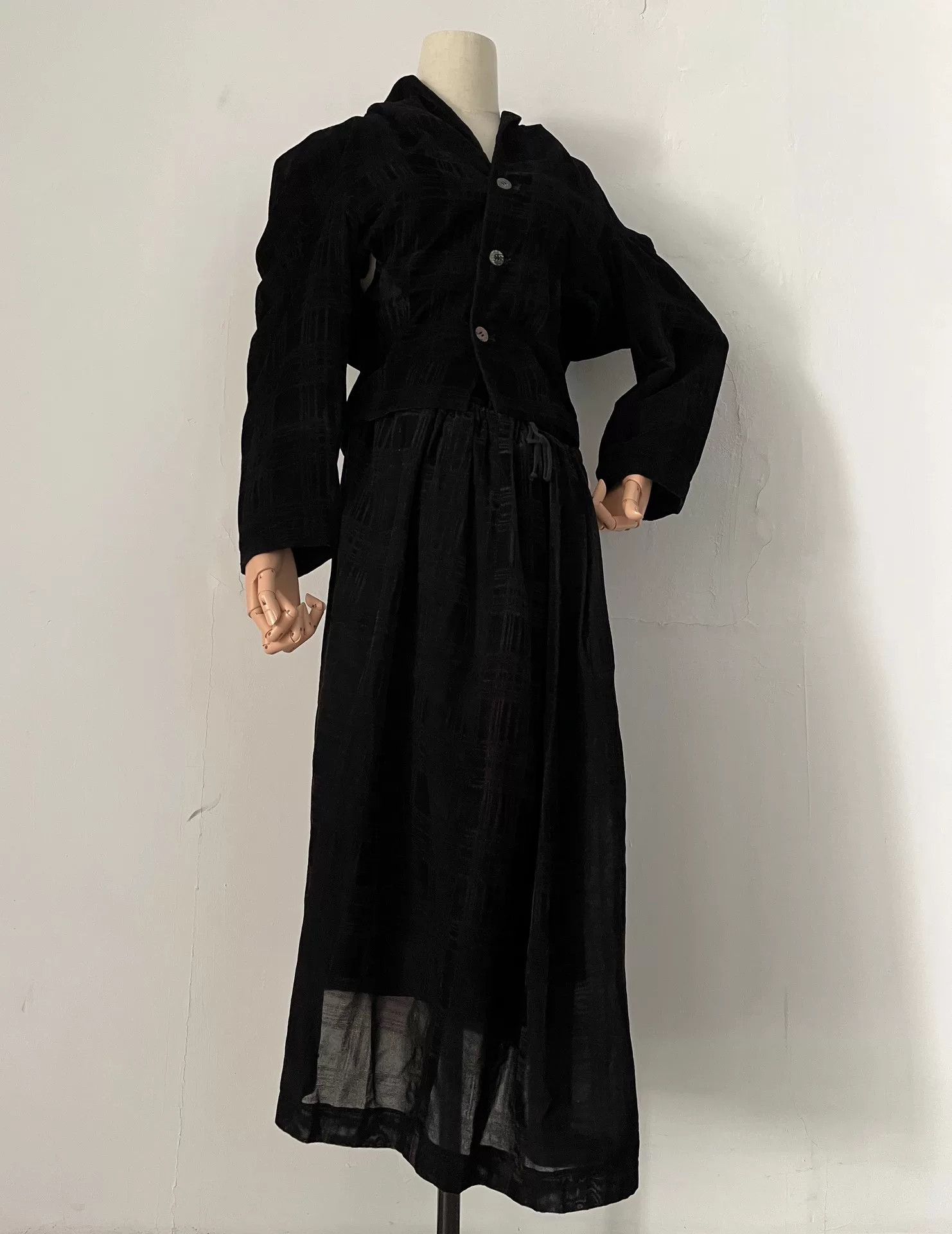 Comme des Garcons Comme des Garçons 90s Velvet Top Skirt Set Size S / US 4 / IT 40 - 1 Thumbnail